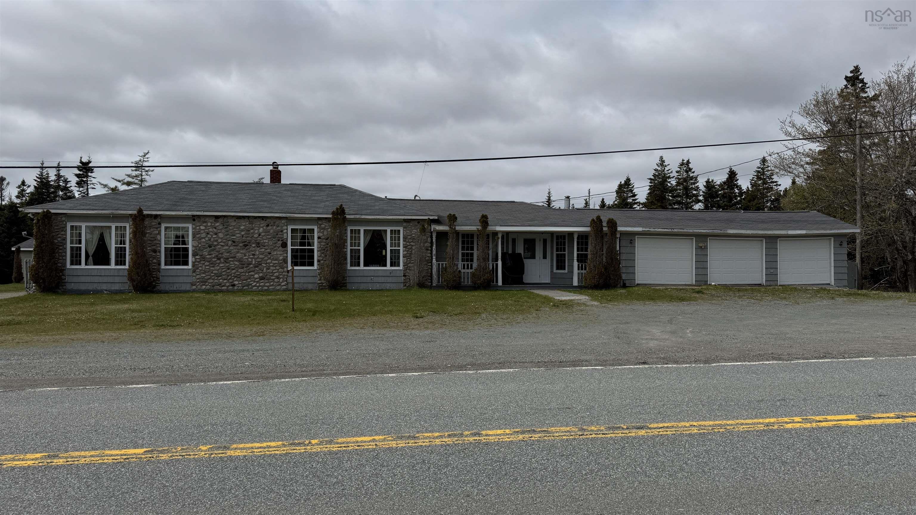 Thumbnail image for 16989 Highway 7 MLS<sup>®</sup> 202613006