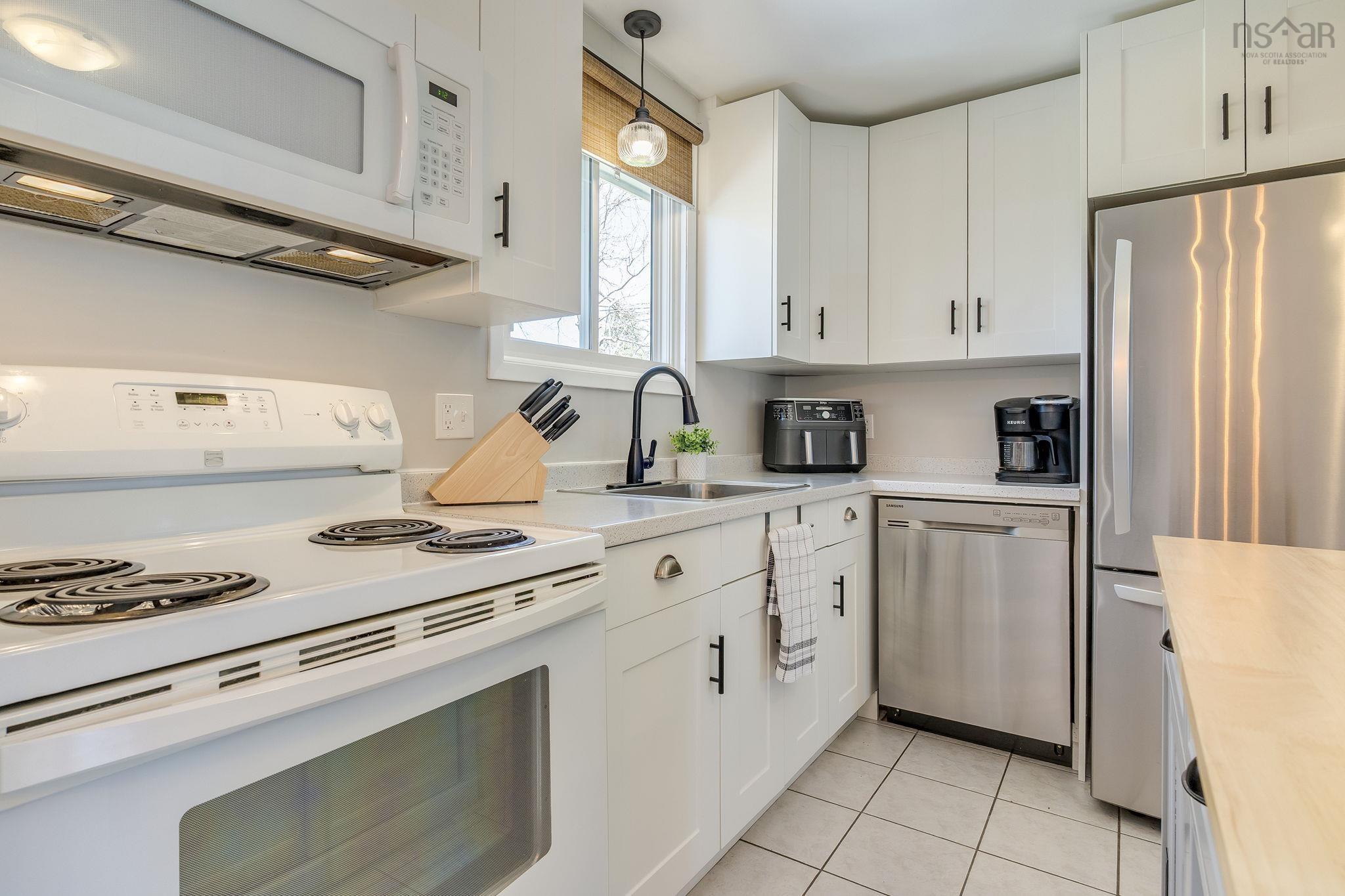 View image 17