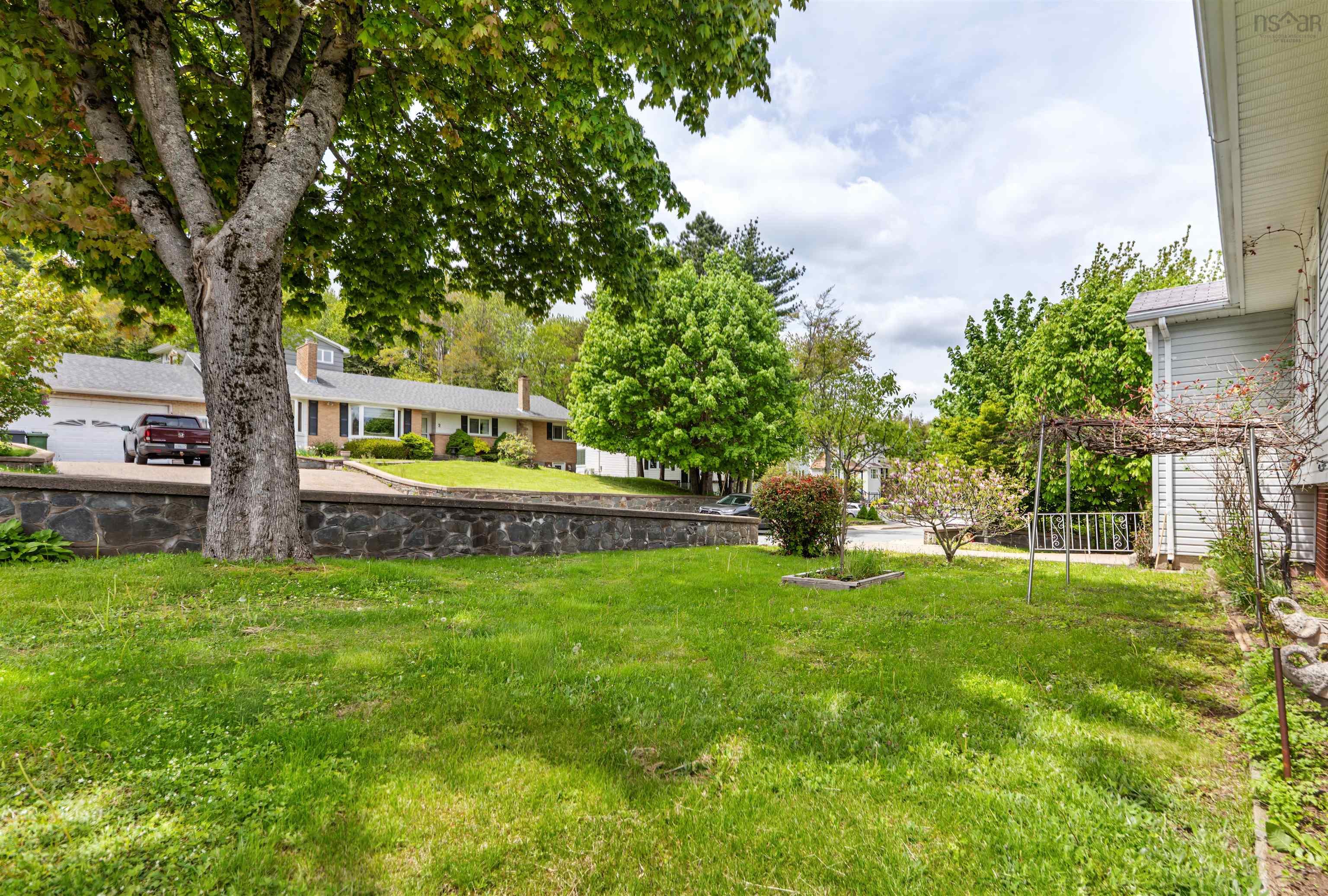 View image 35