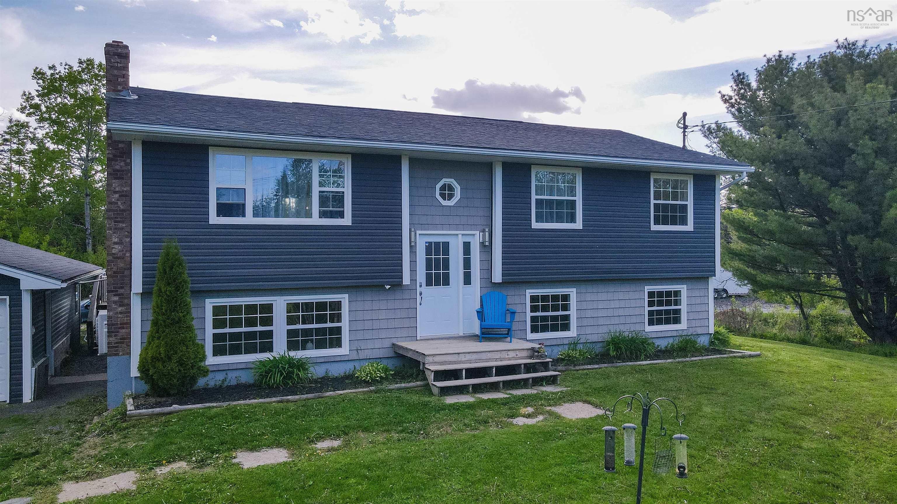Thumbnail image for 217 Lakecrest Drive MLS<sup>®</sup> 202613049