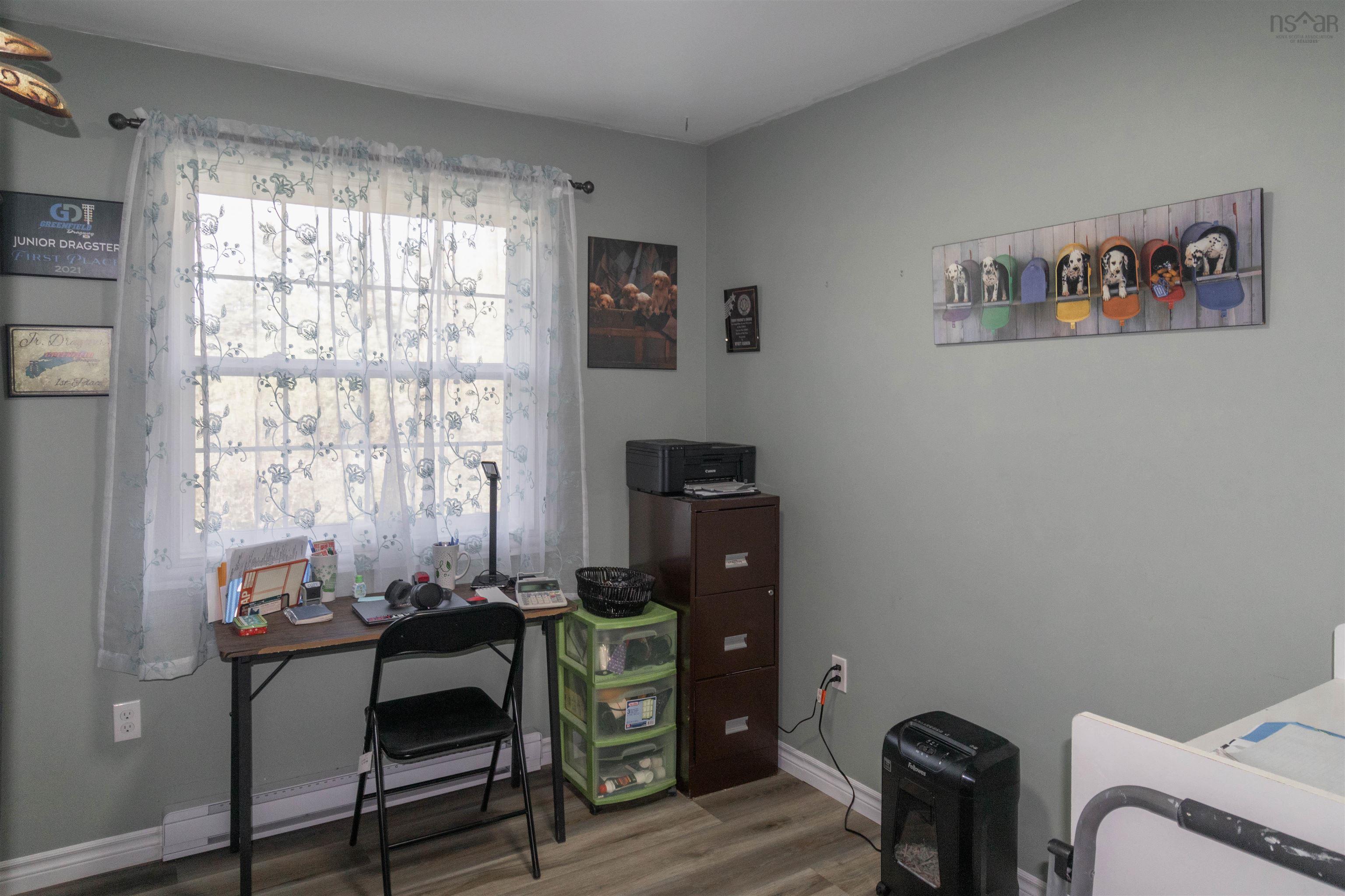 View image 18