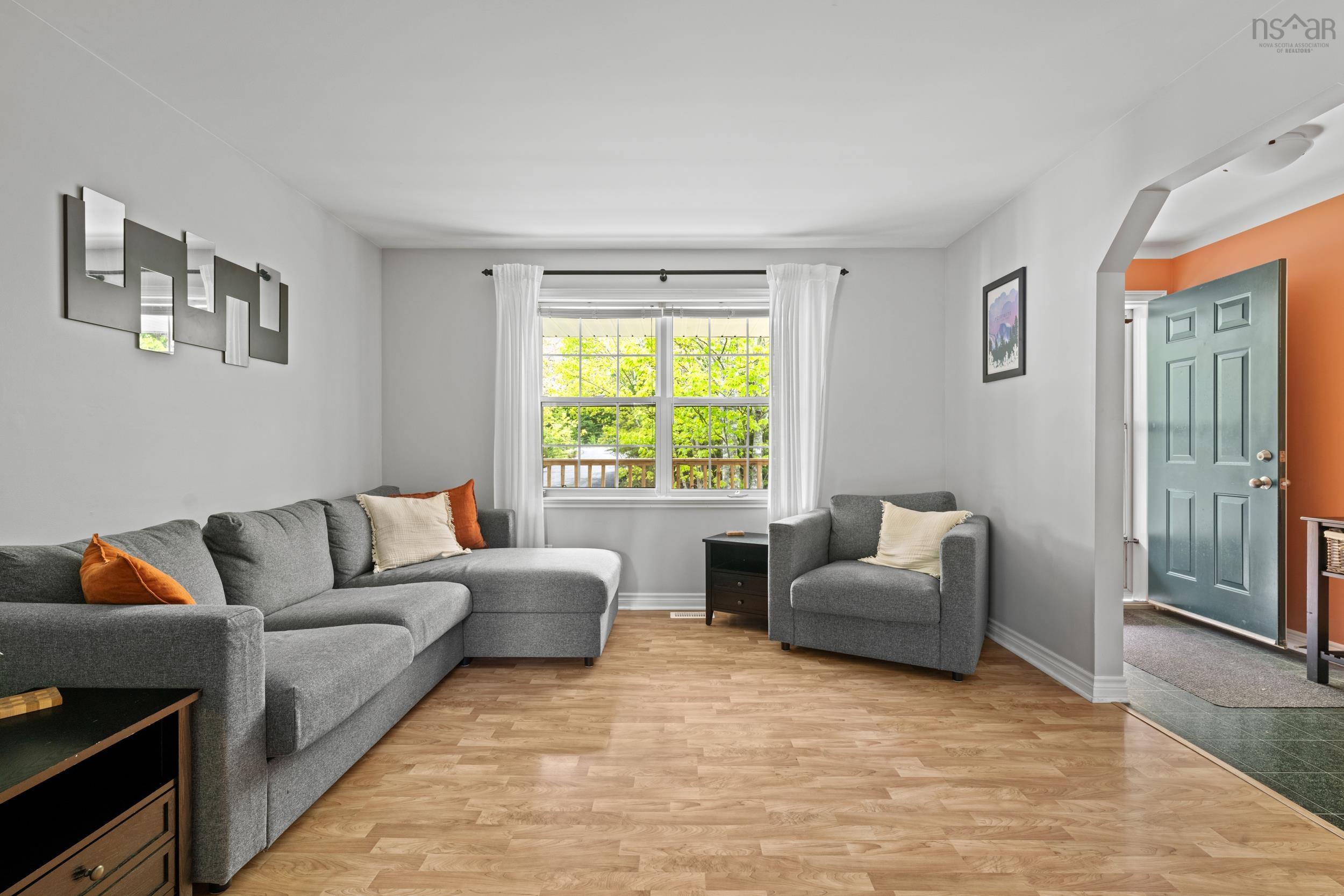 View image 9