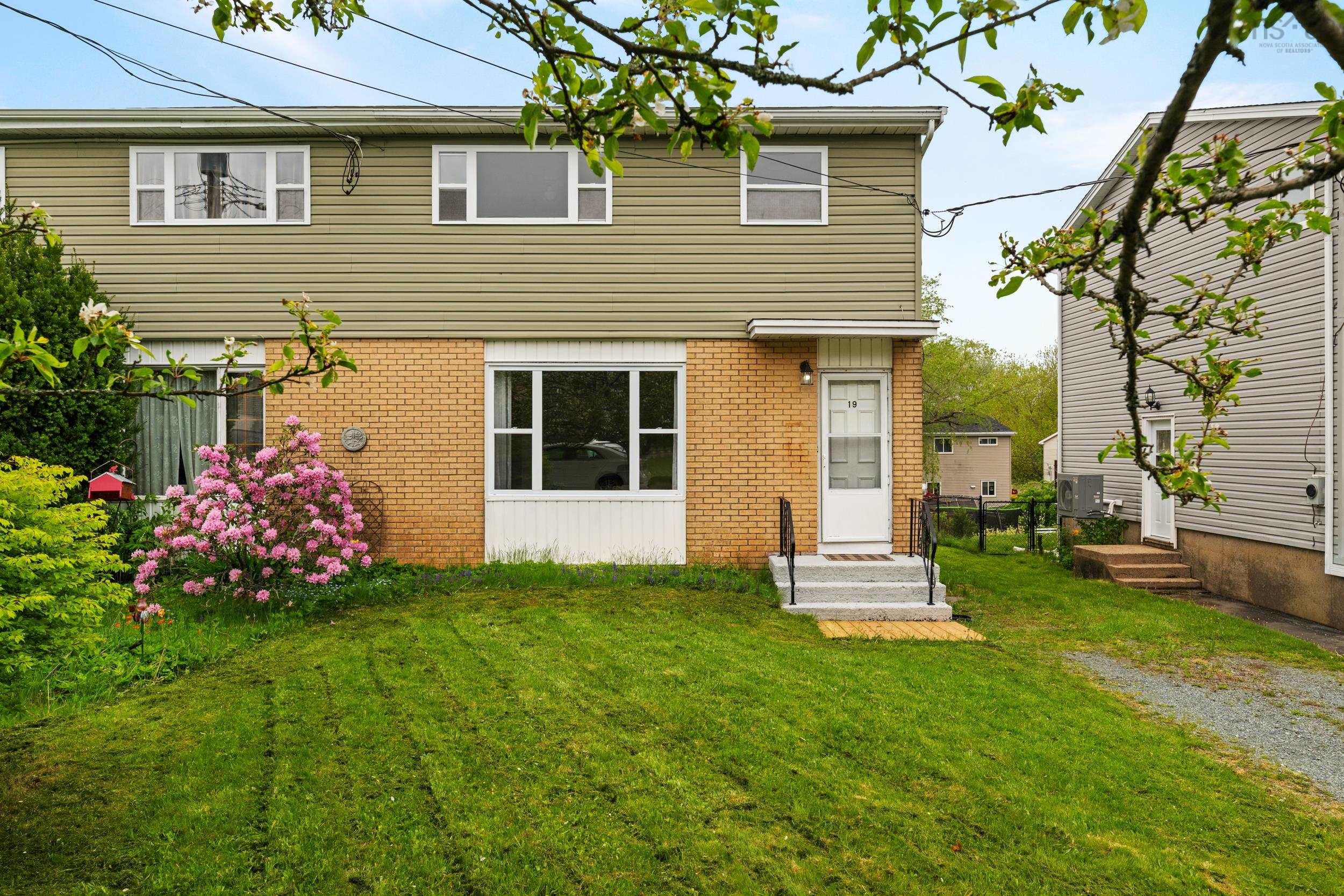 Thumbnail image for 19 Piper Street MLS<sup>®</sup> 202613084