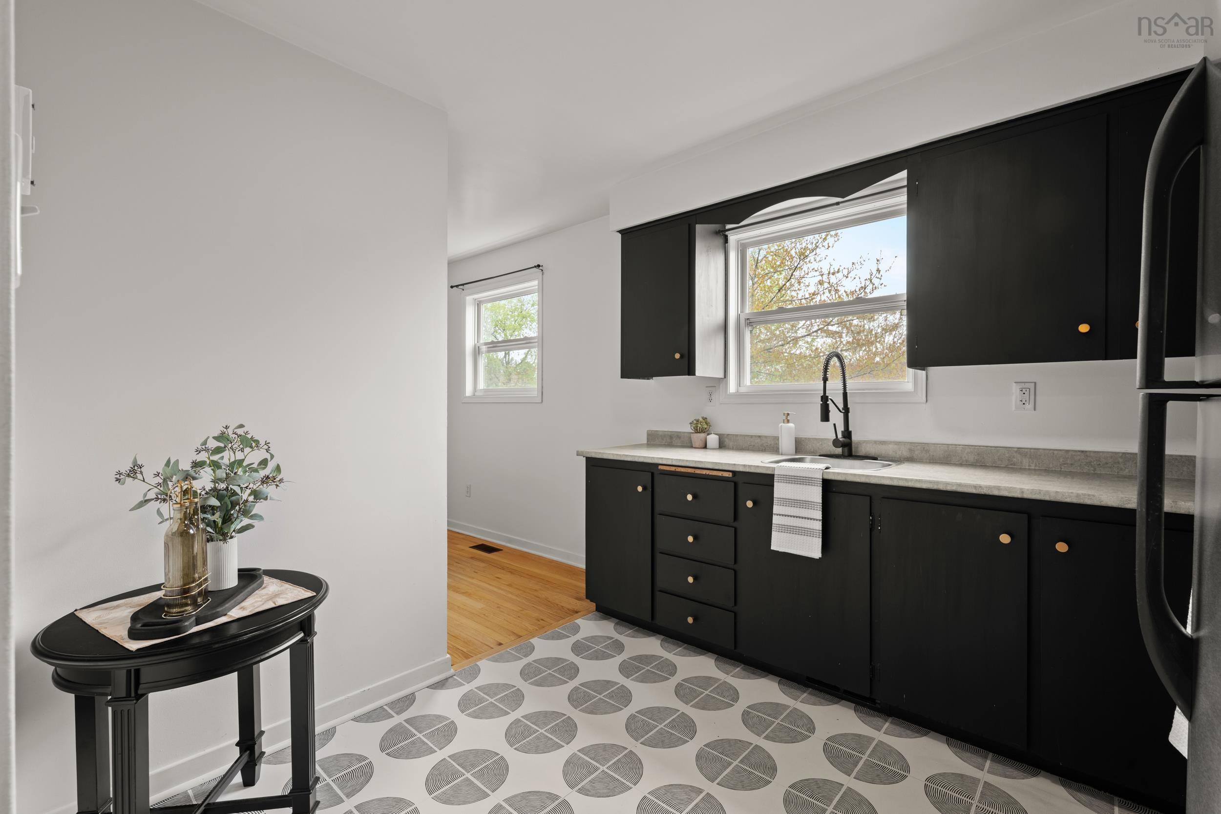 View image 11
