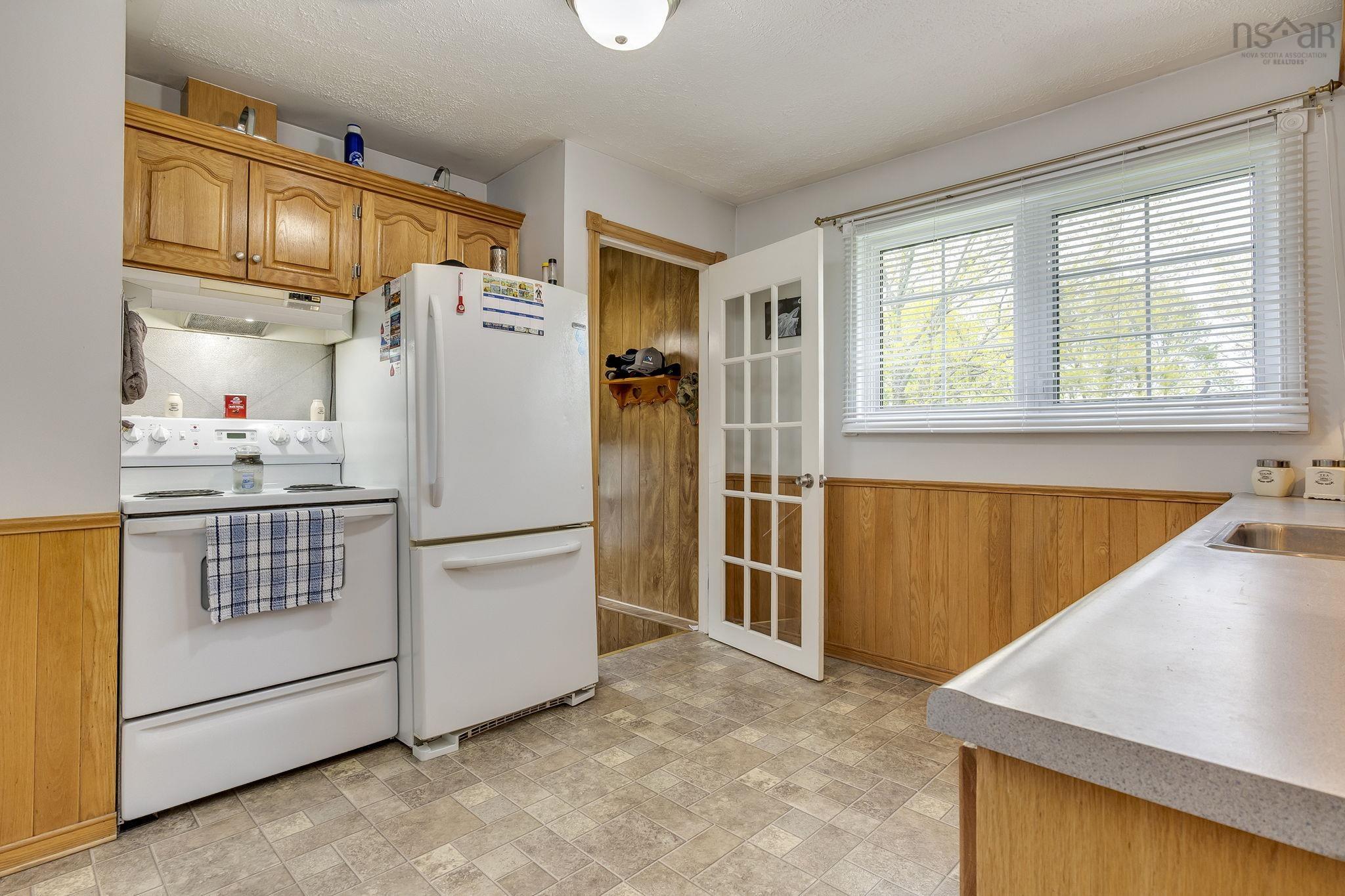View image 16