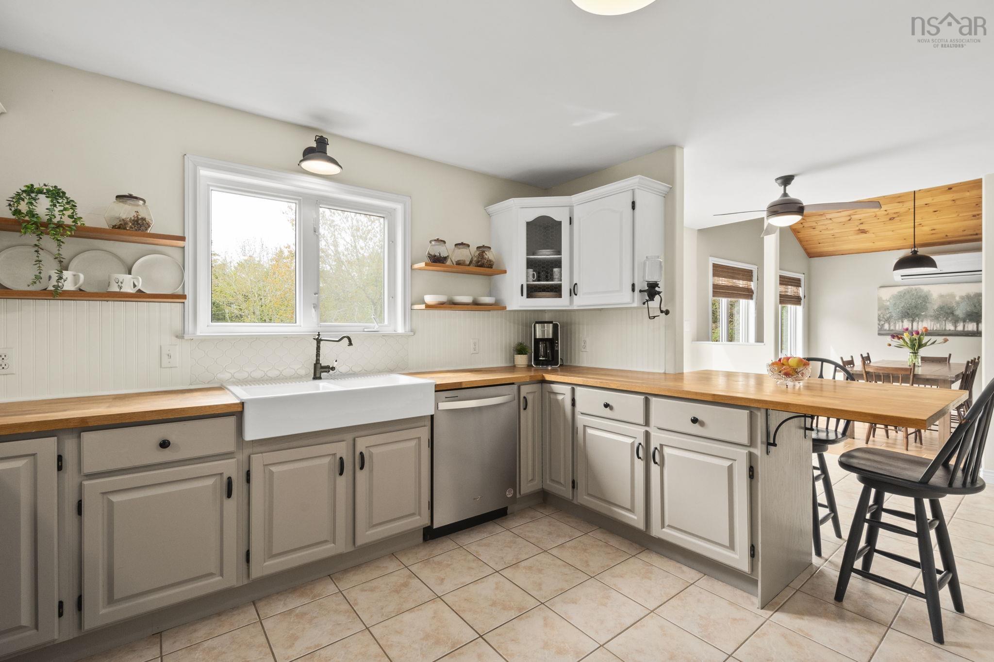 View image 10