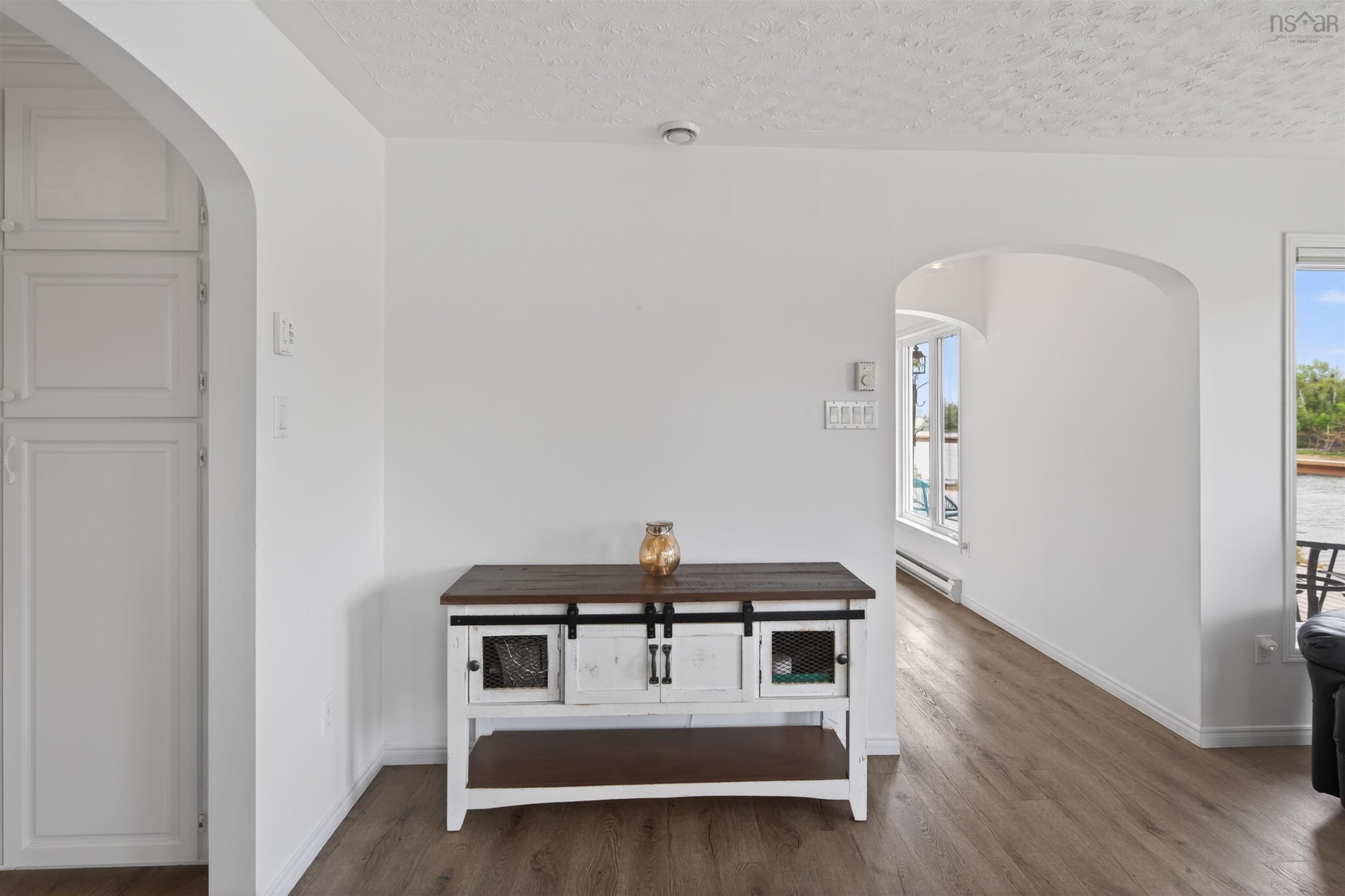View image 11