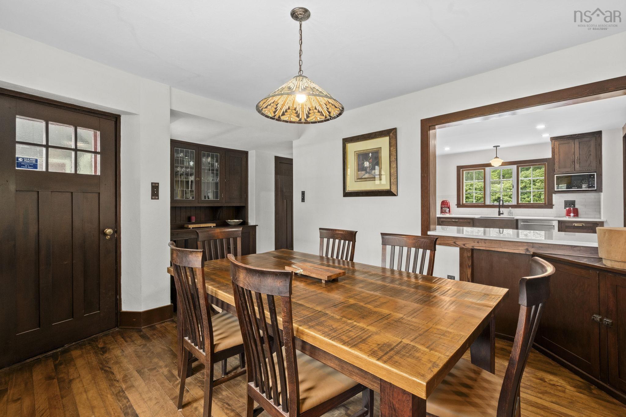 View image 17