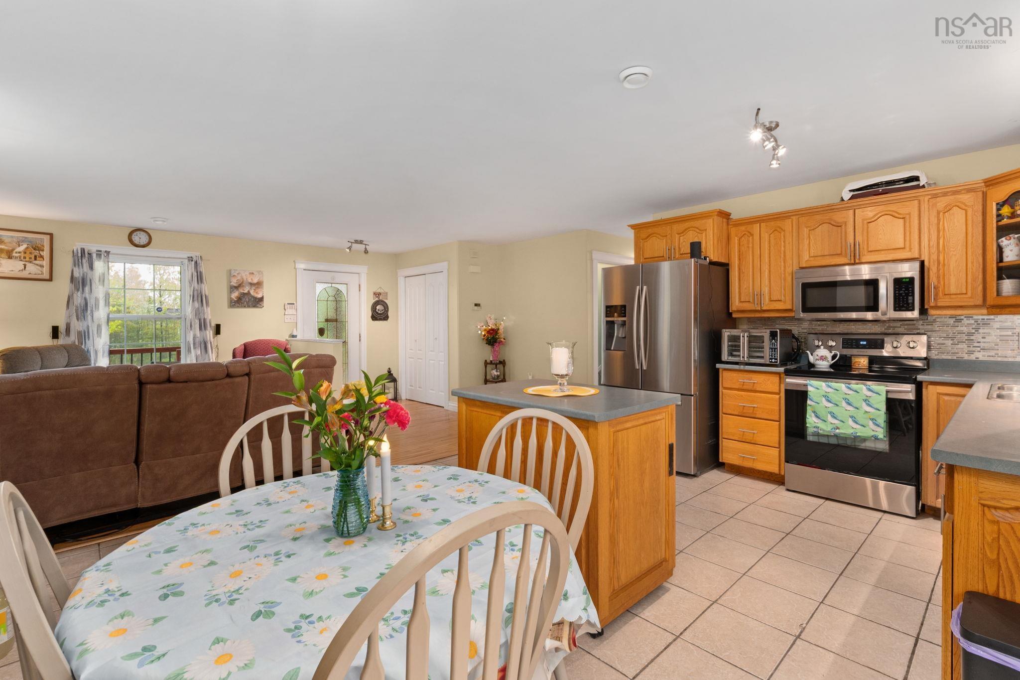 View image 16