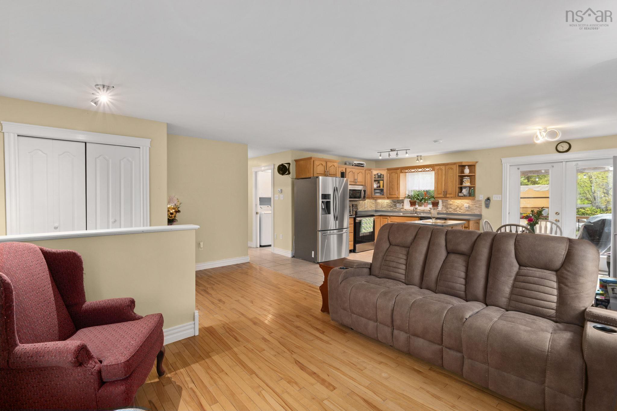 View image 8