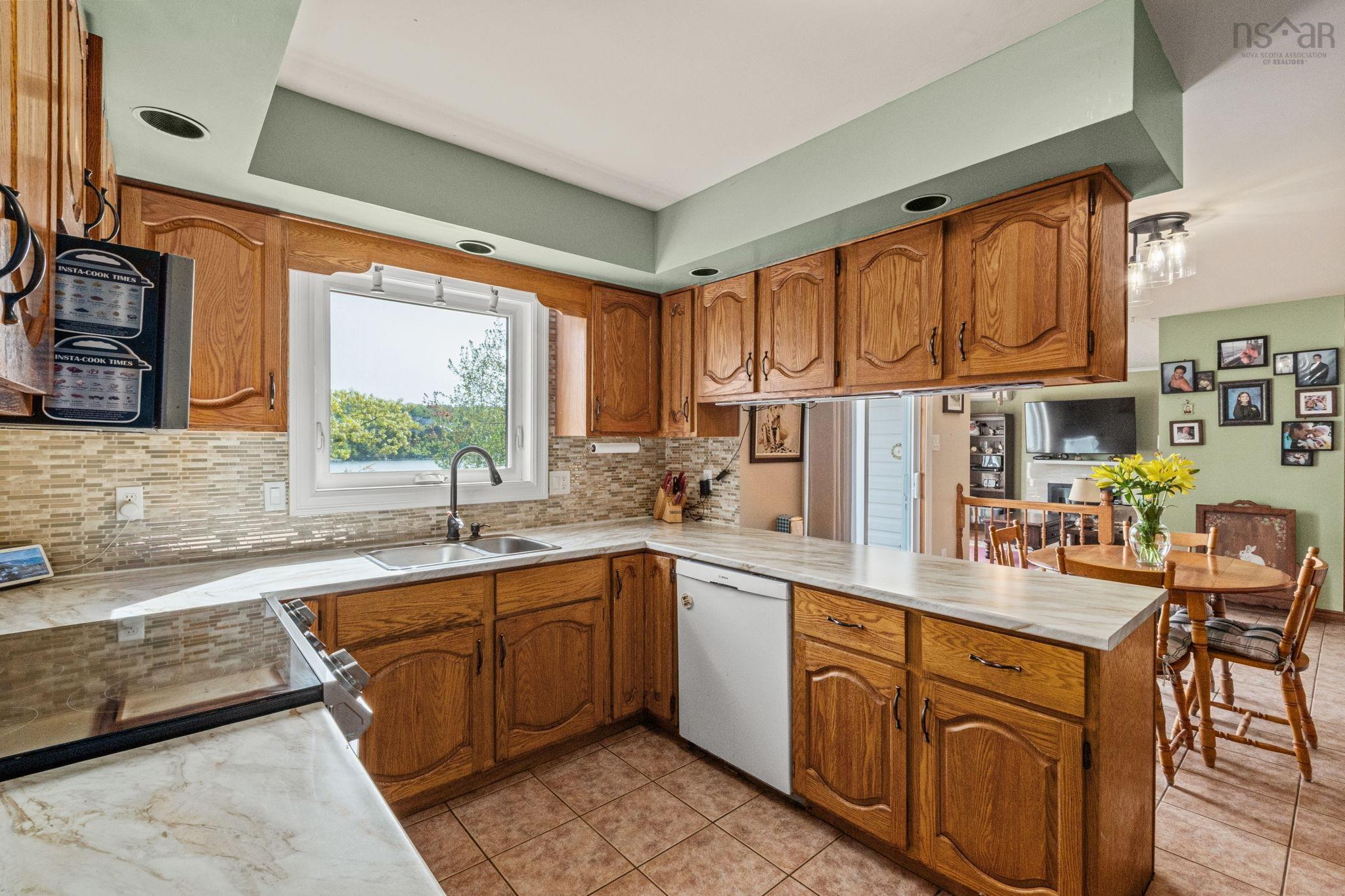 View image 12