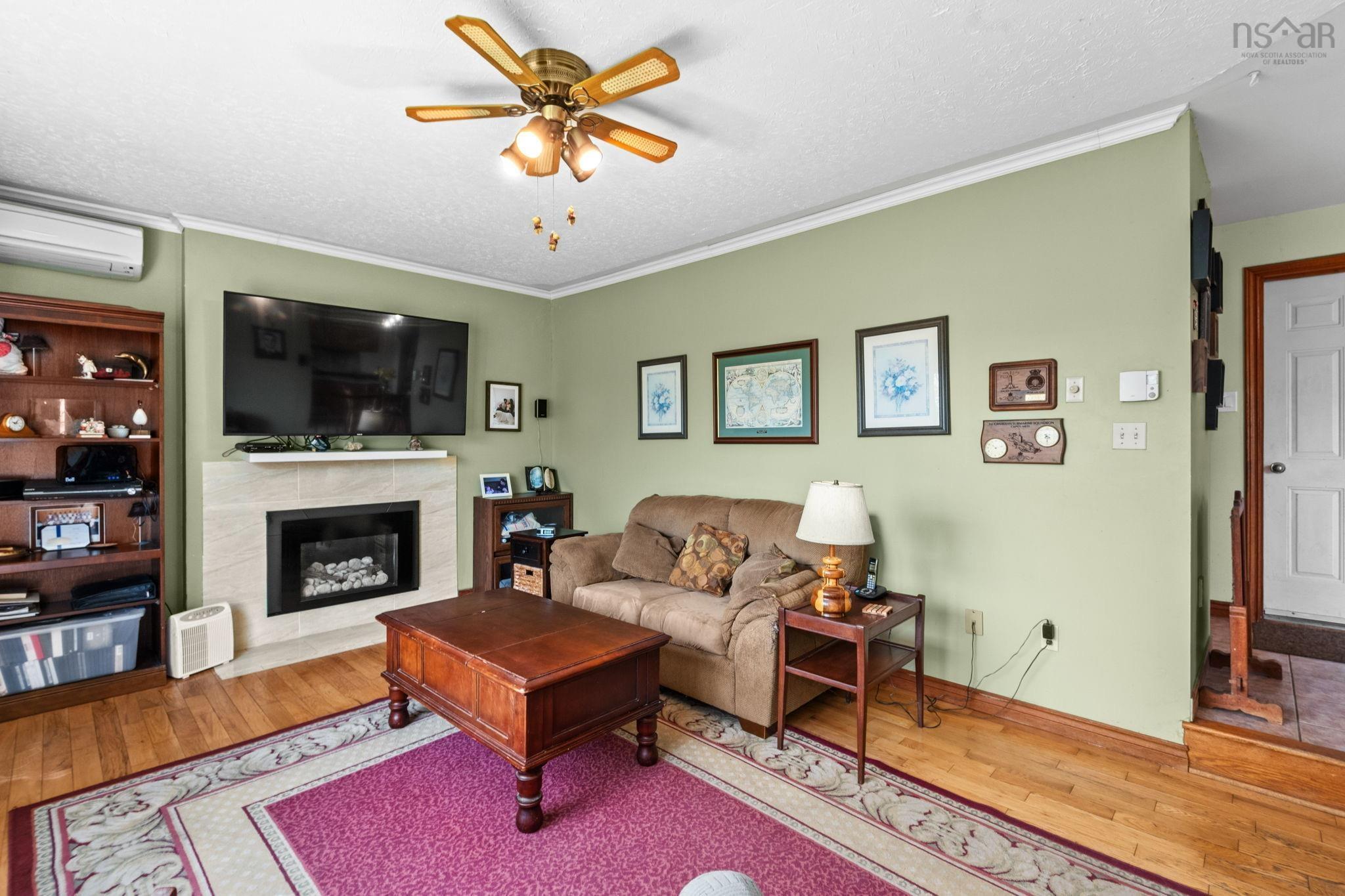 View image 17