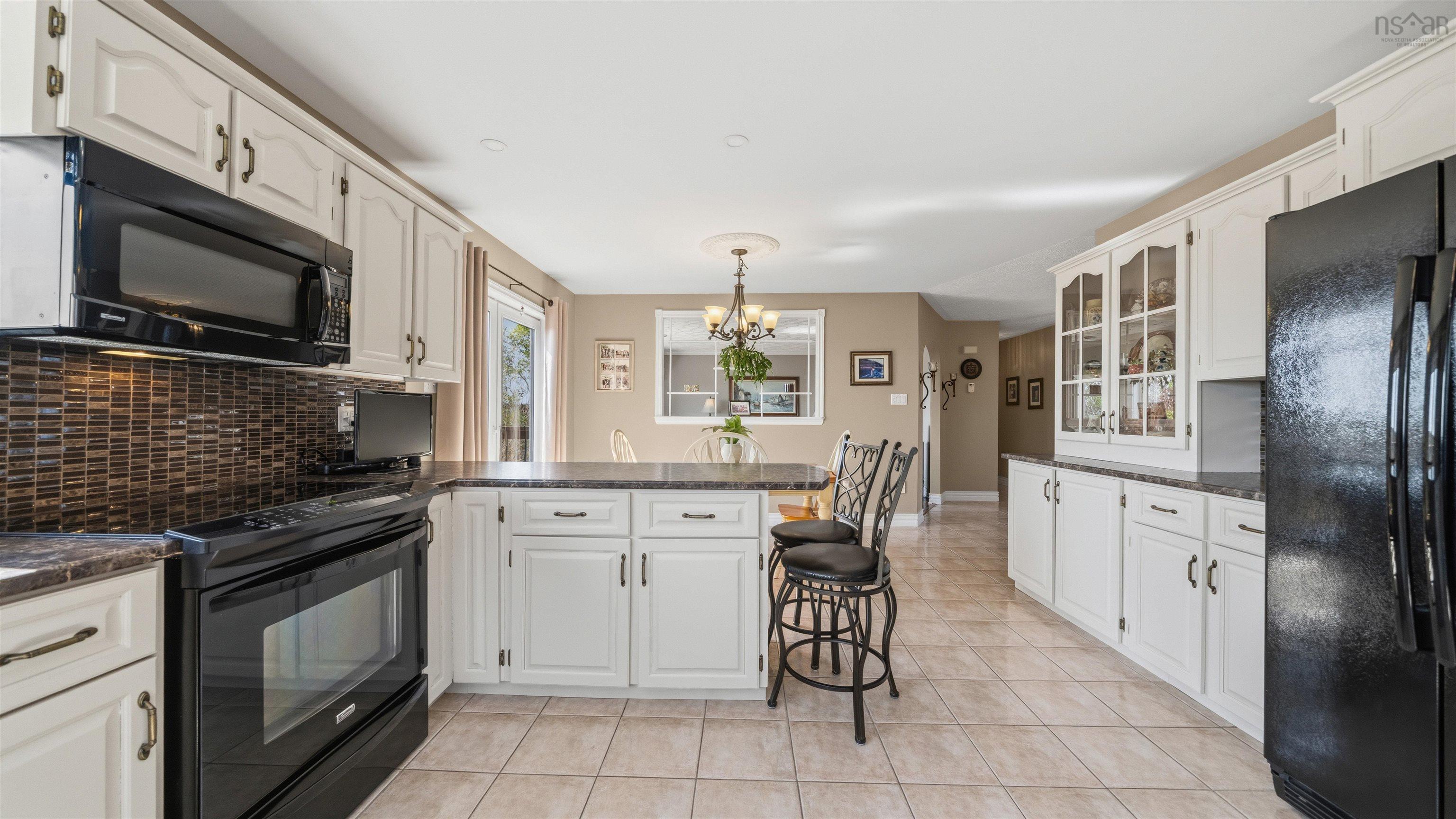 View image 12