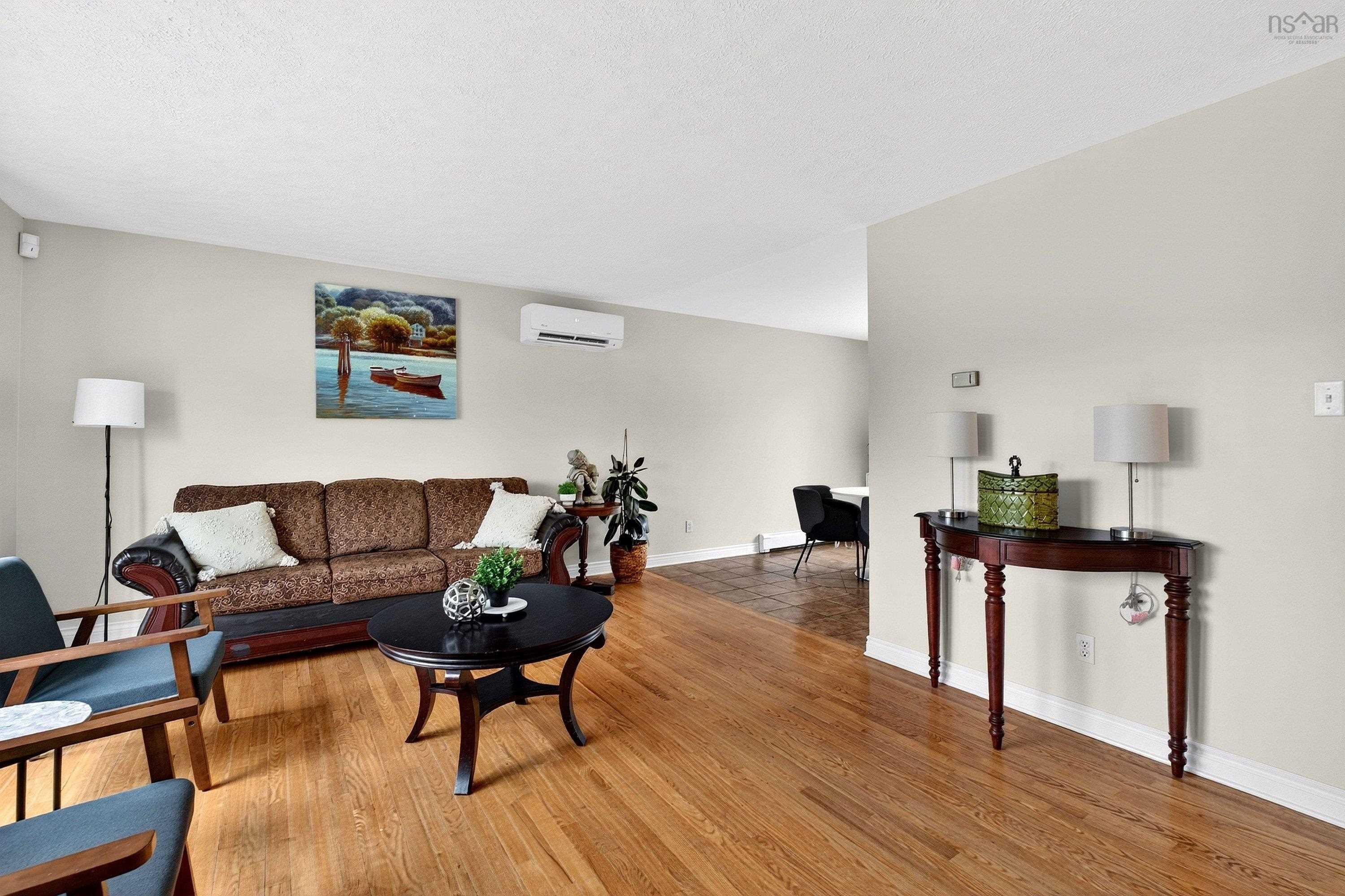 View image 10