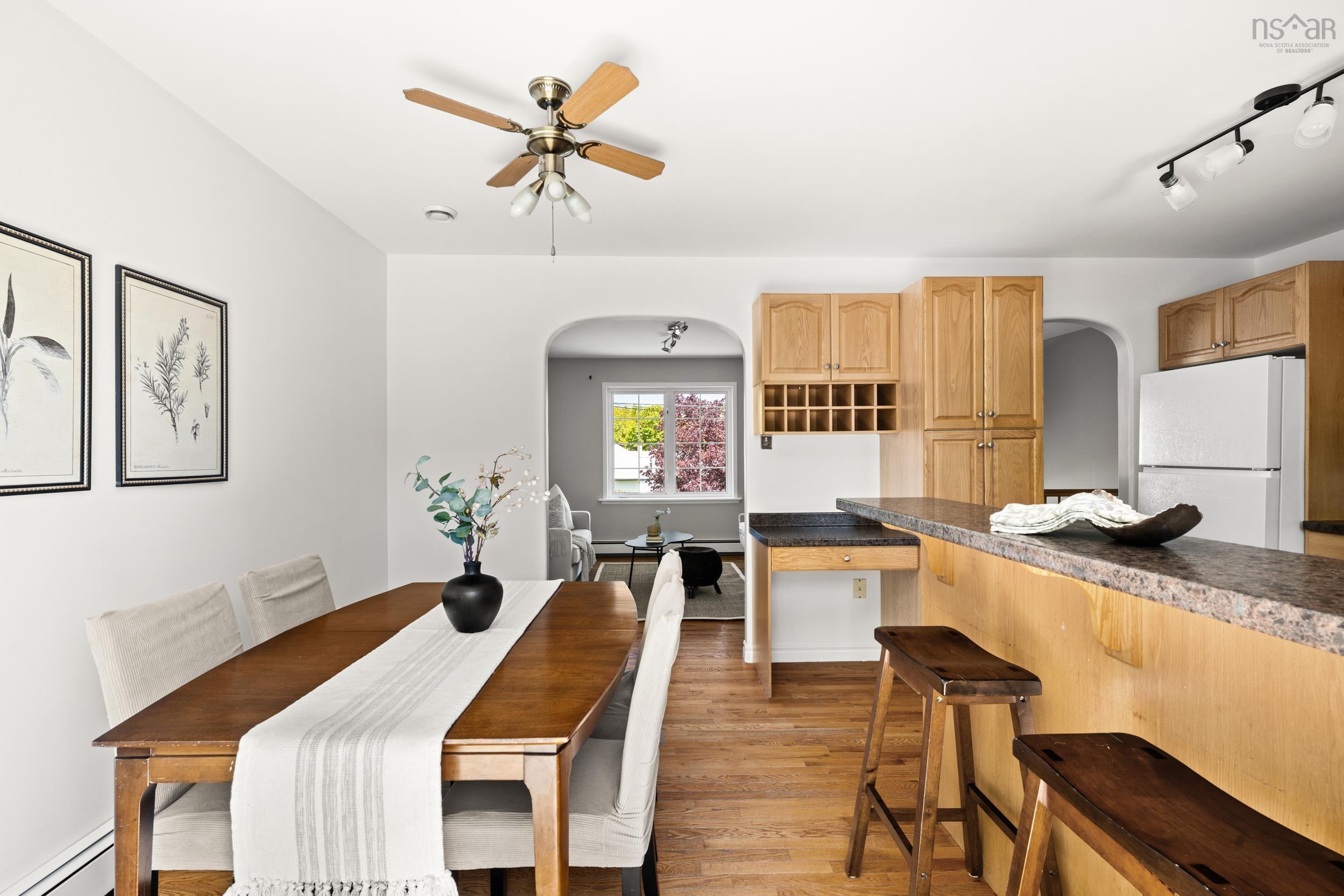 View image 11