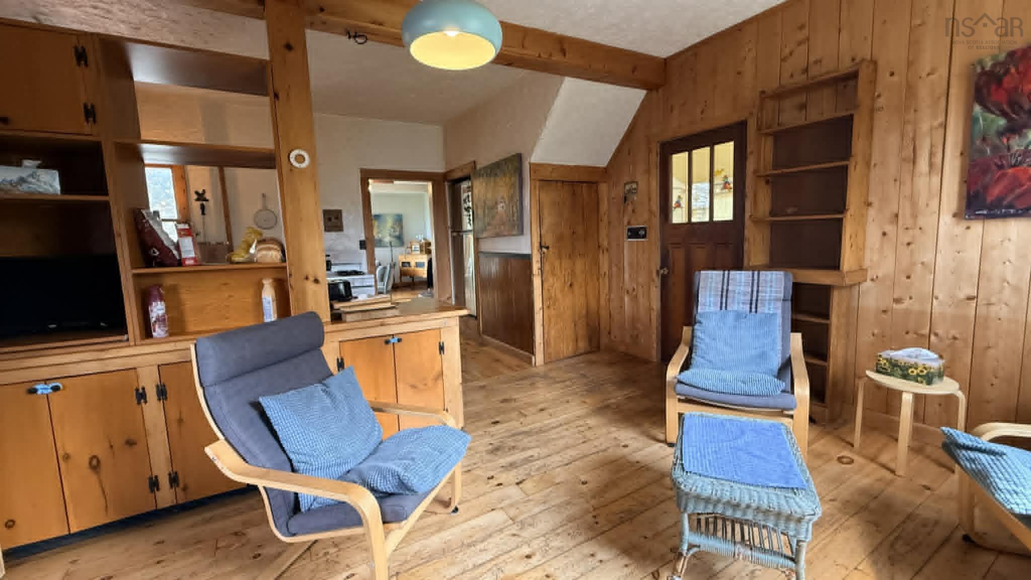 View image 21