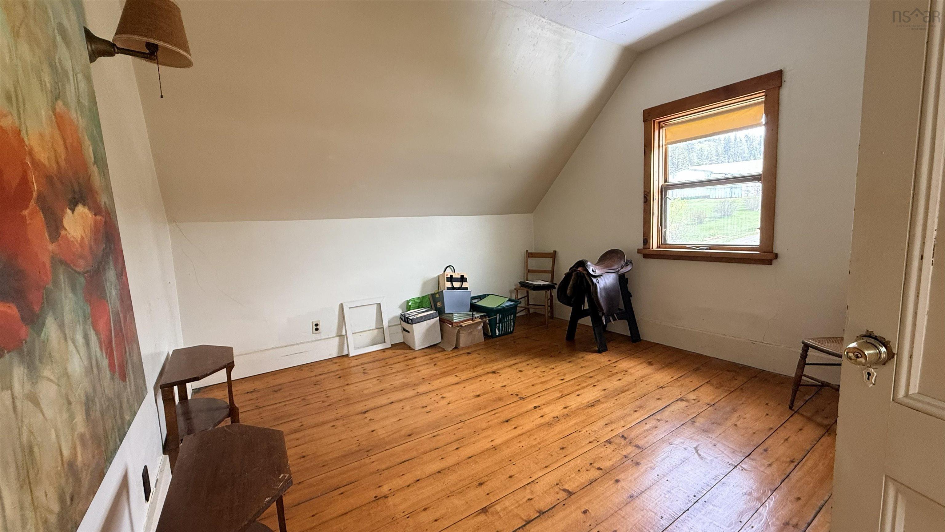 View image 28