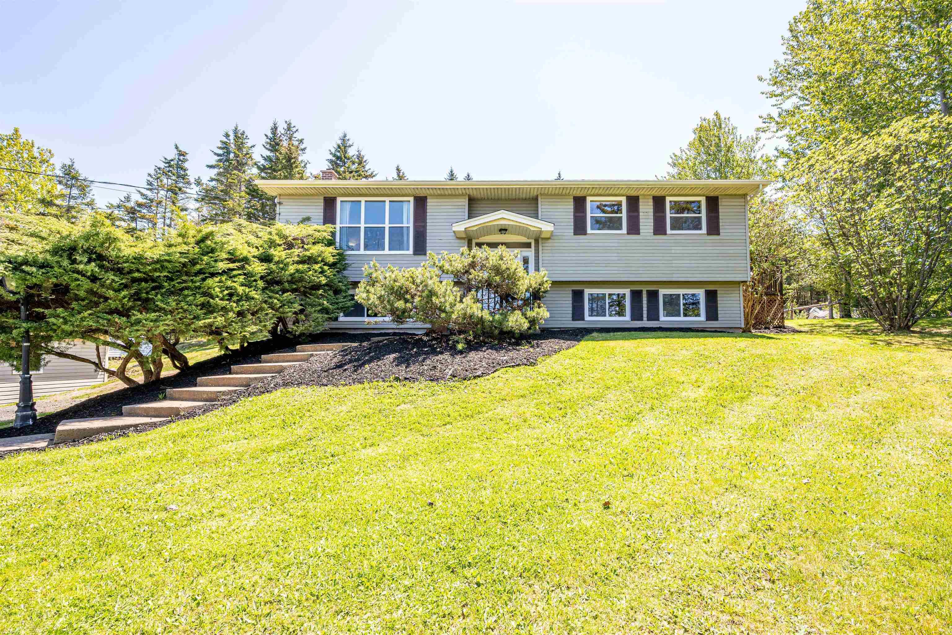Thumbnail image for 1307 East Petpeswick Road MLS<sup>®</sup> 202613338