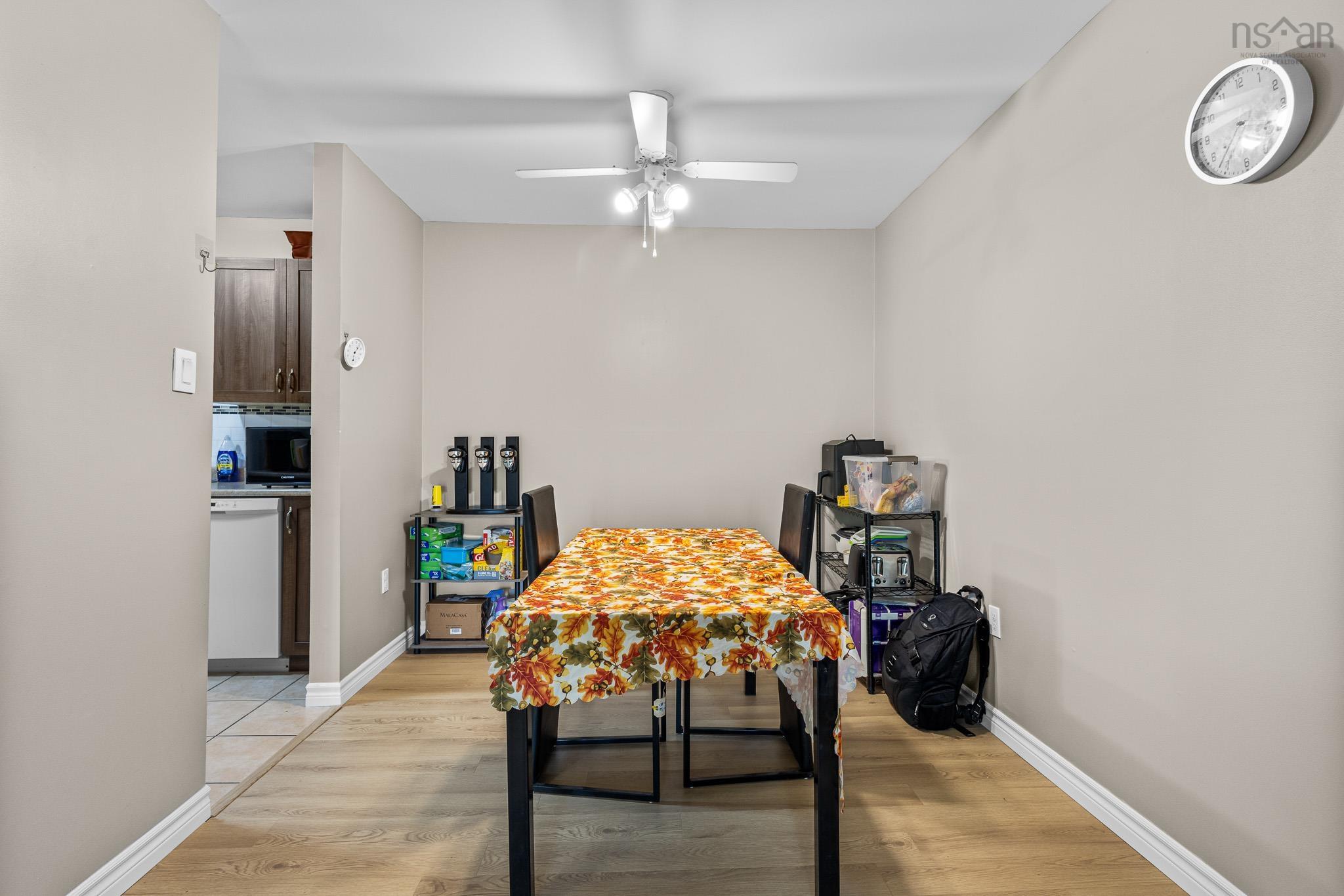 View image 28