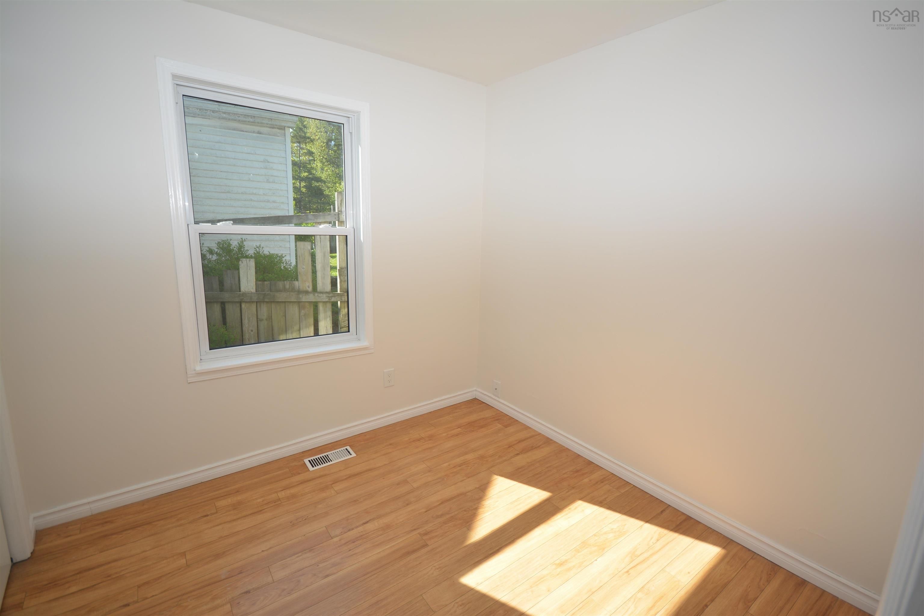 View image 11