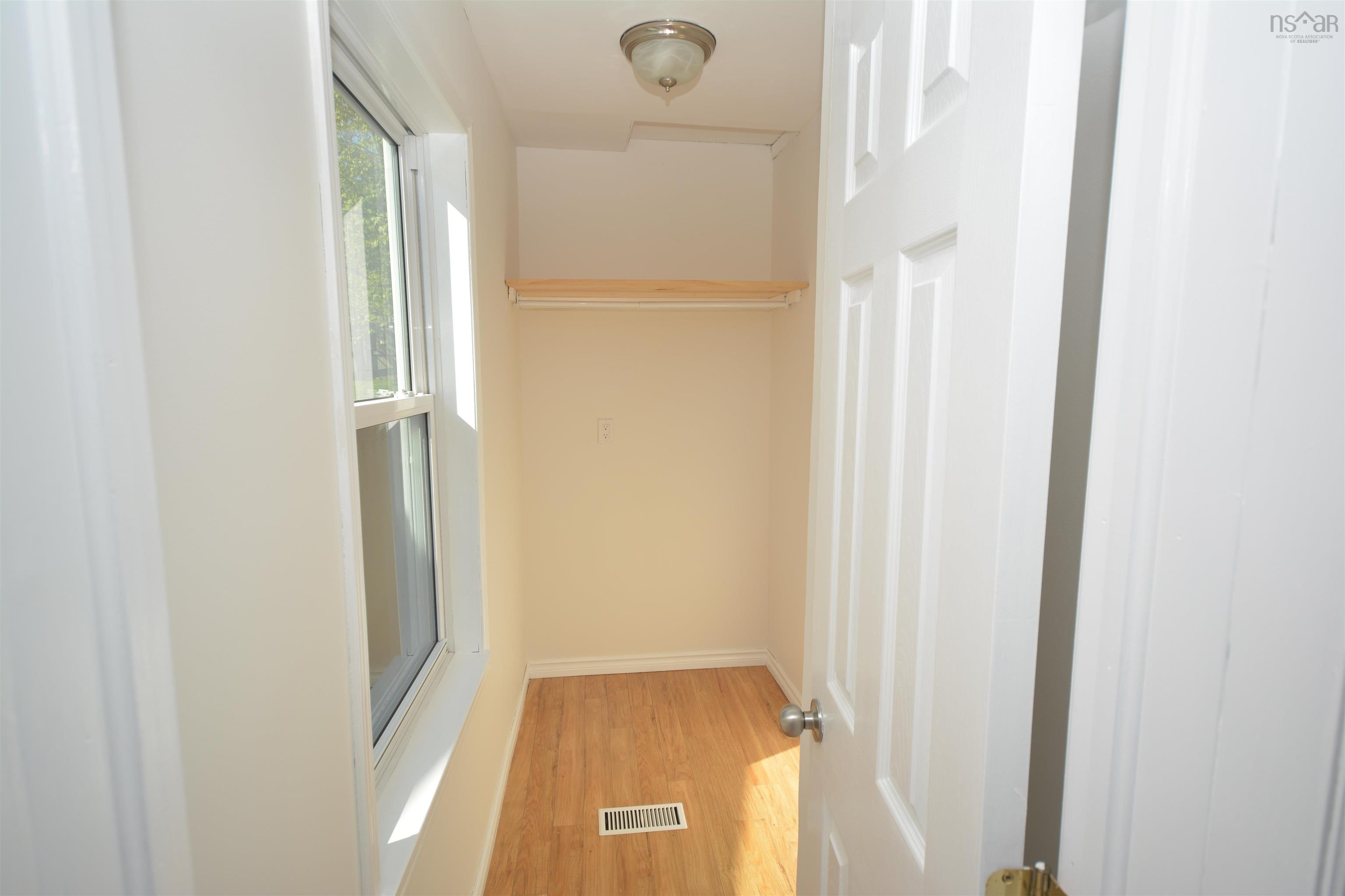 View image 9