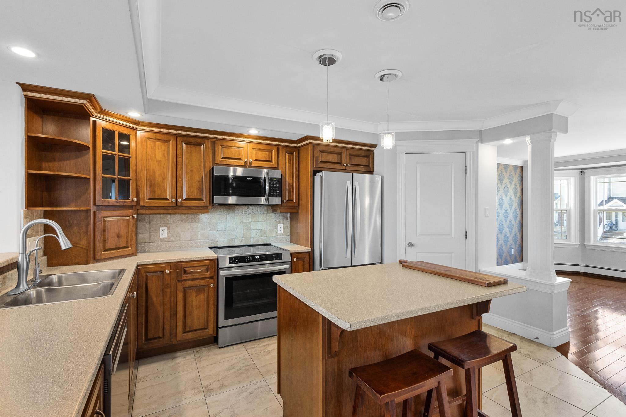View image 12
