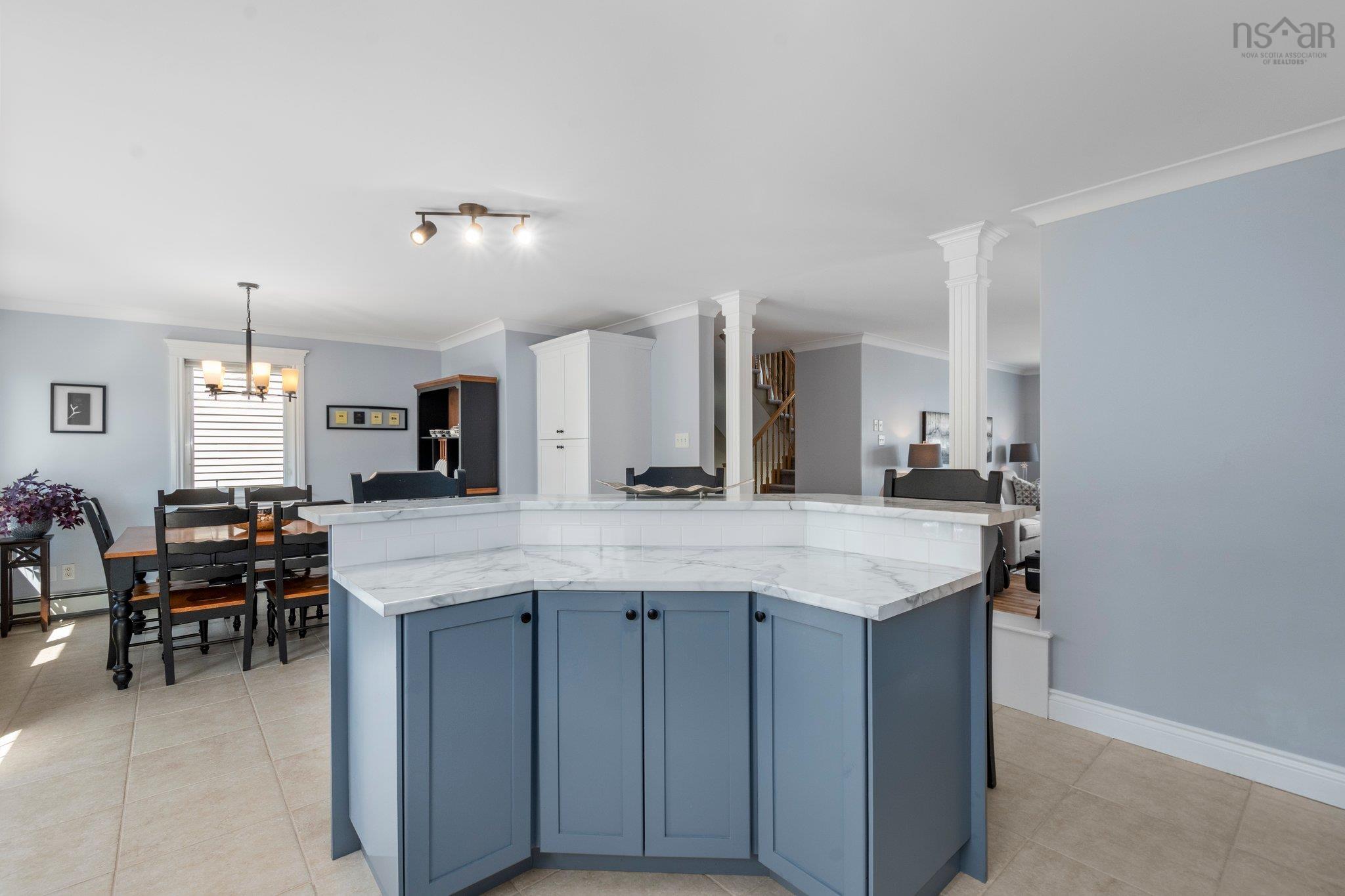 View image 11
