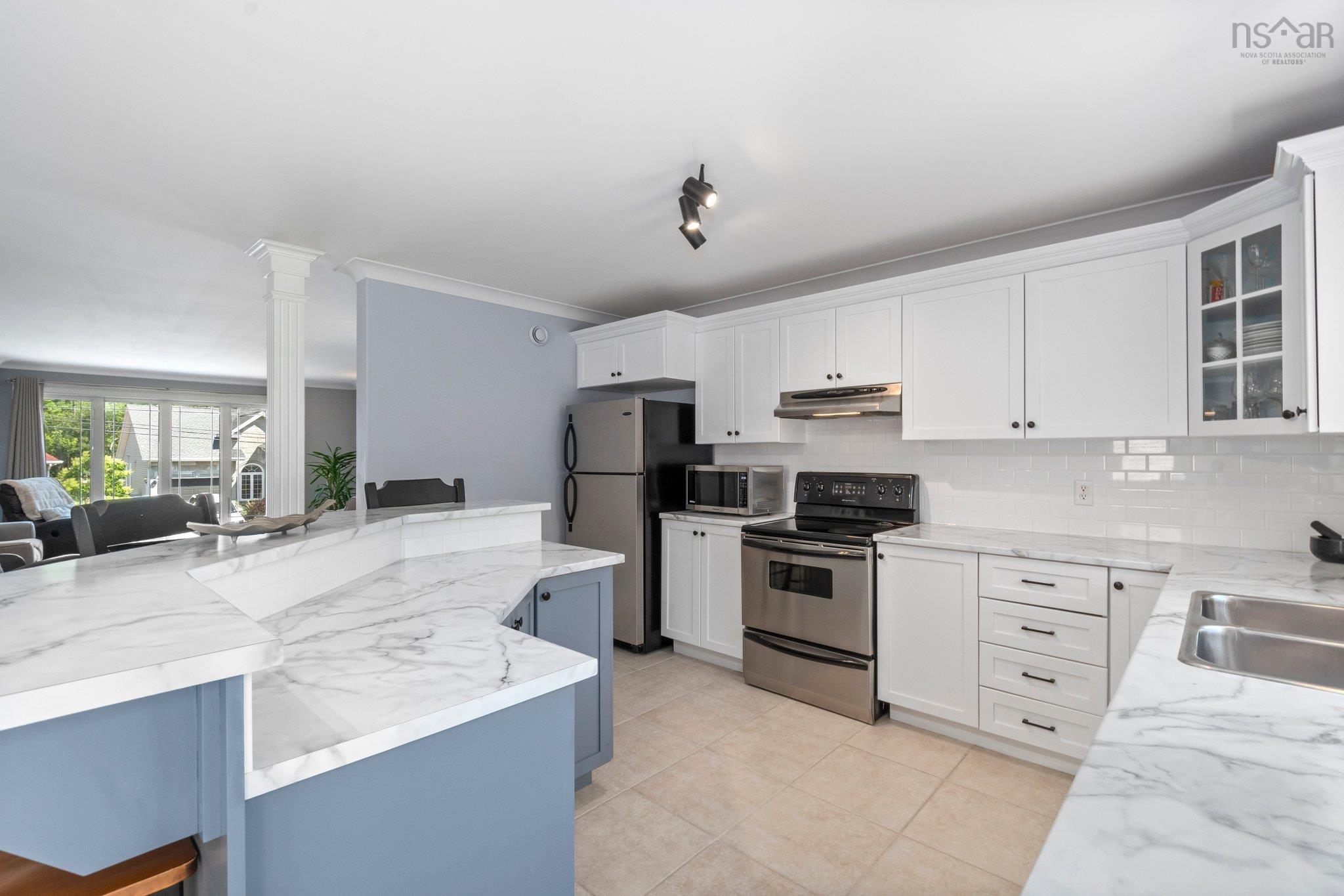 View image 12