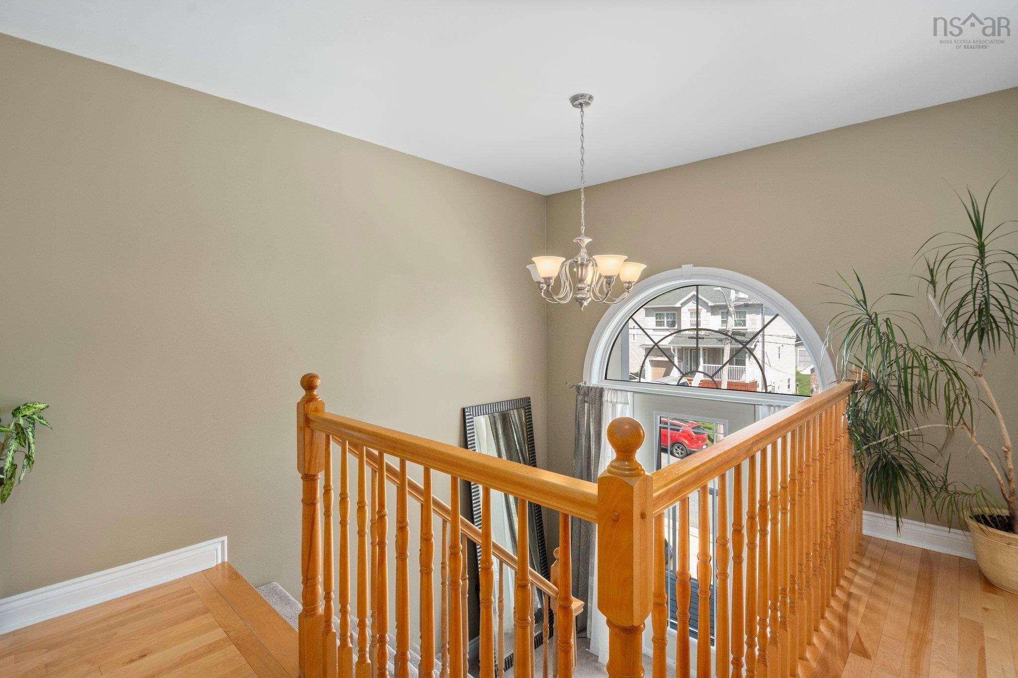 View image 18