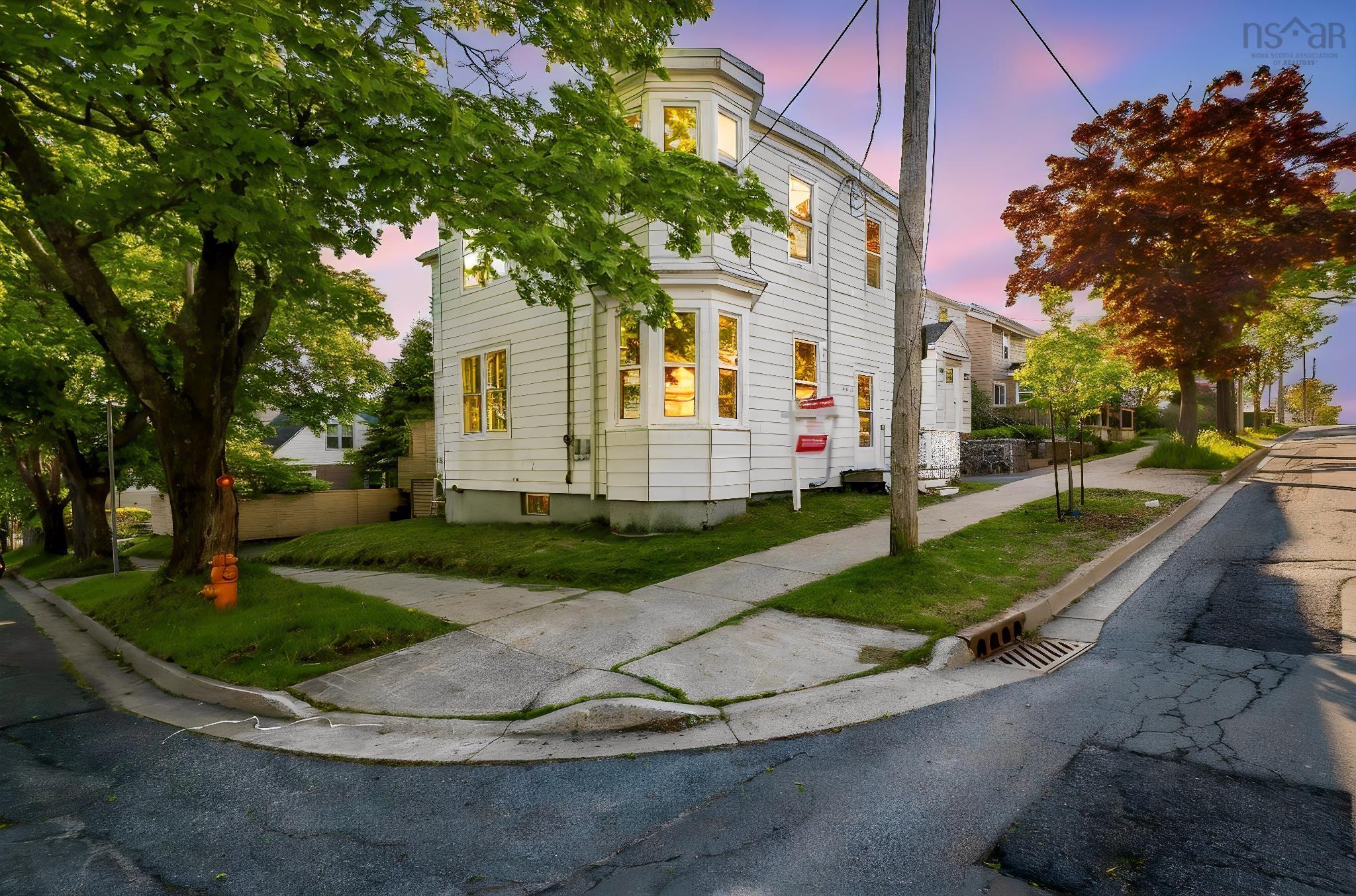 Thumbnail image for 3342 Robie Street MLS<sup>®</sup> 202613465