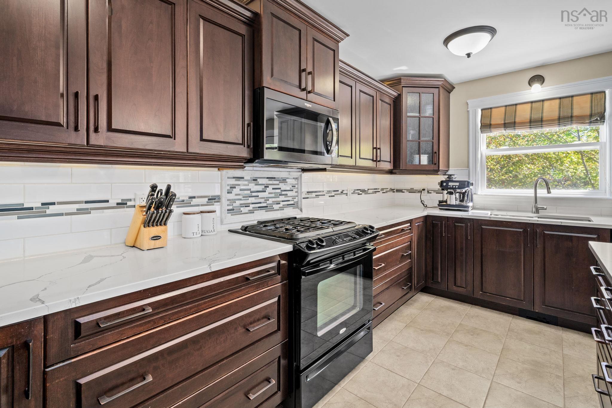 View image 18