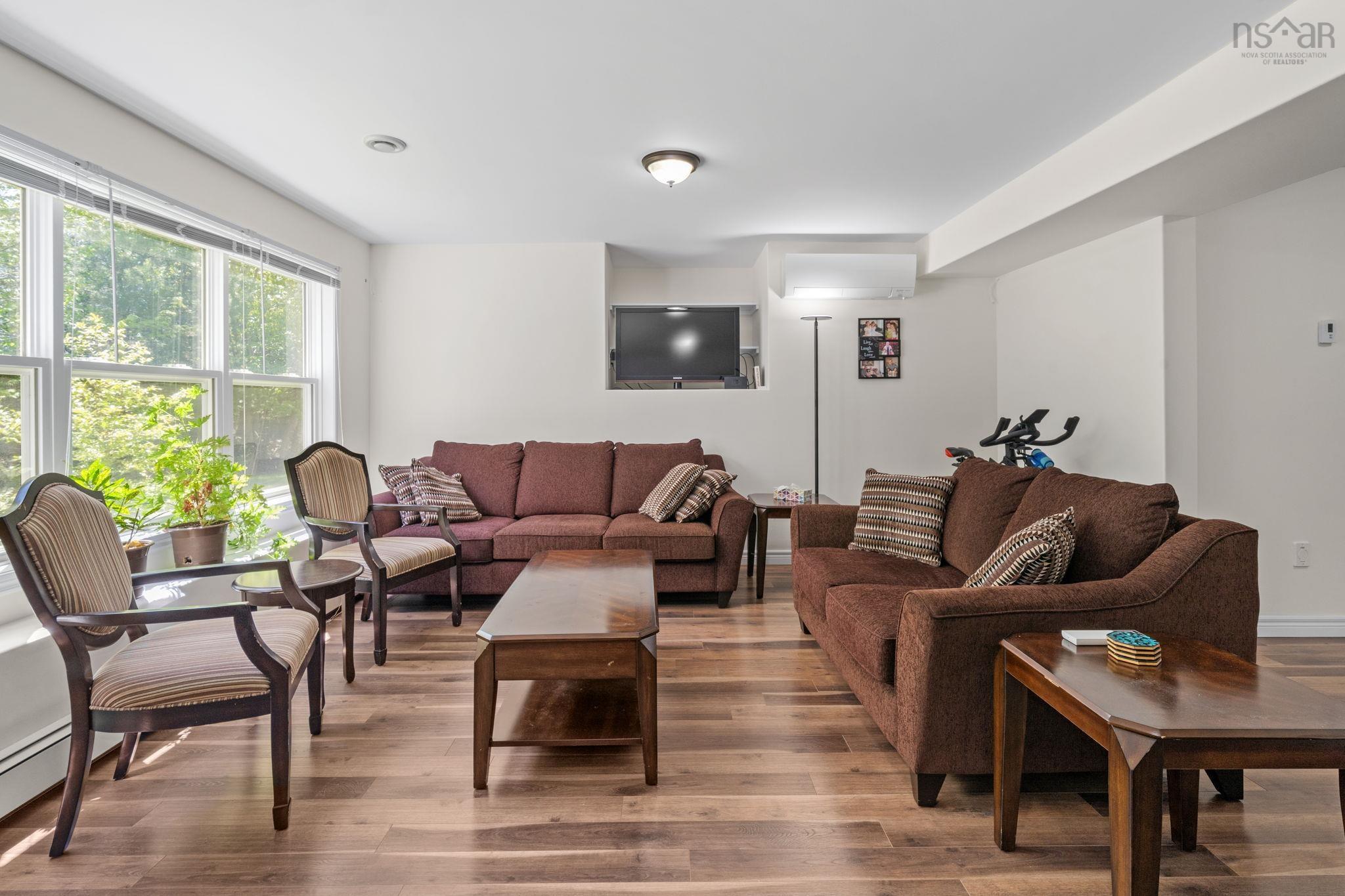 View image 35