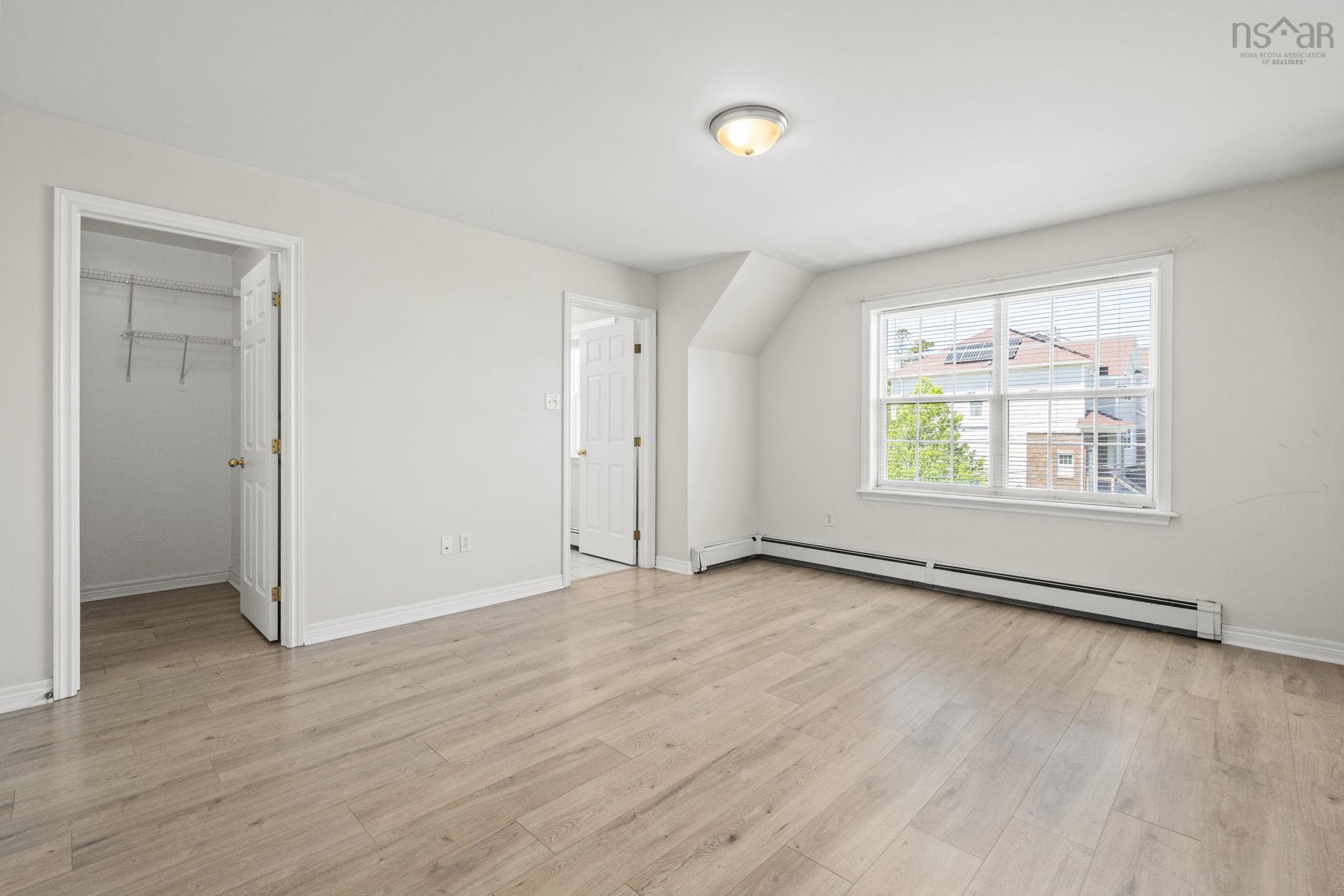 View image 17
