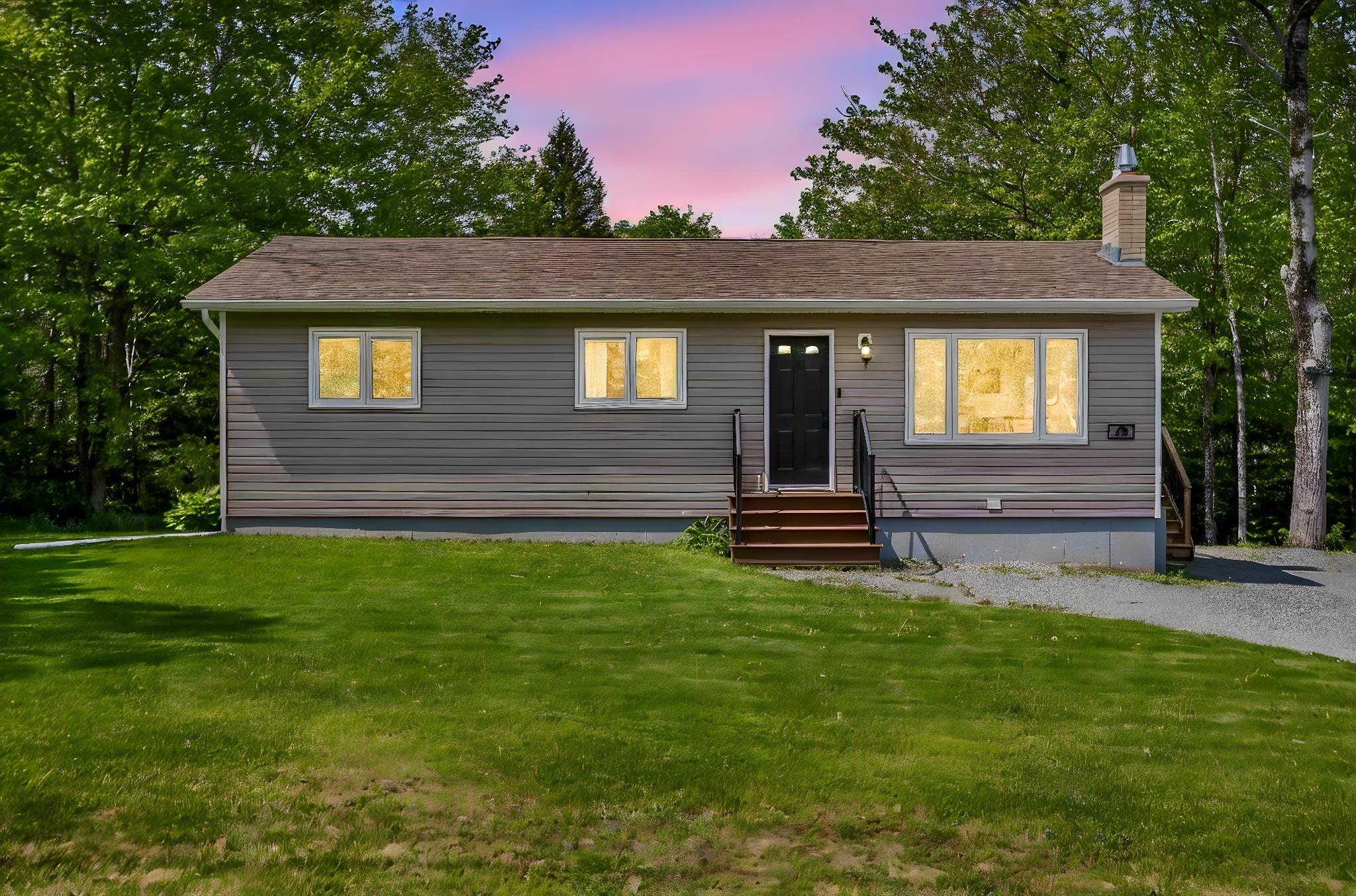 Thumbnail image for 49 Rockwell Drive MLS<sup>®</sup> 202613555