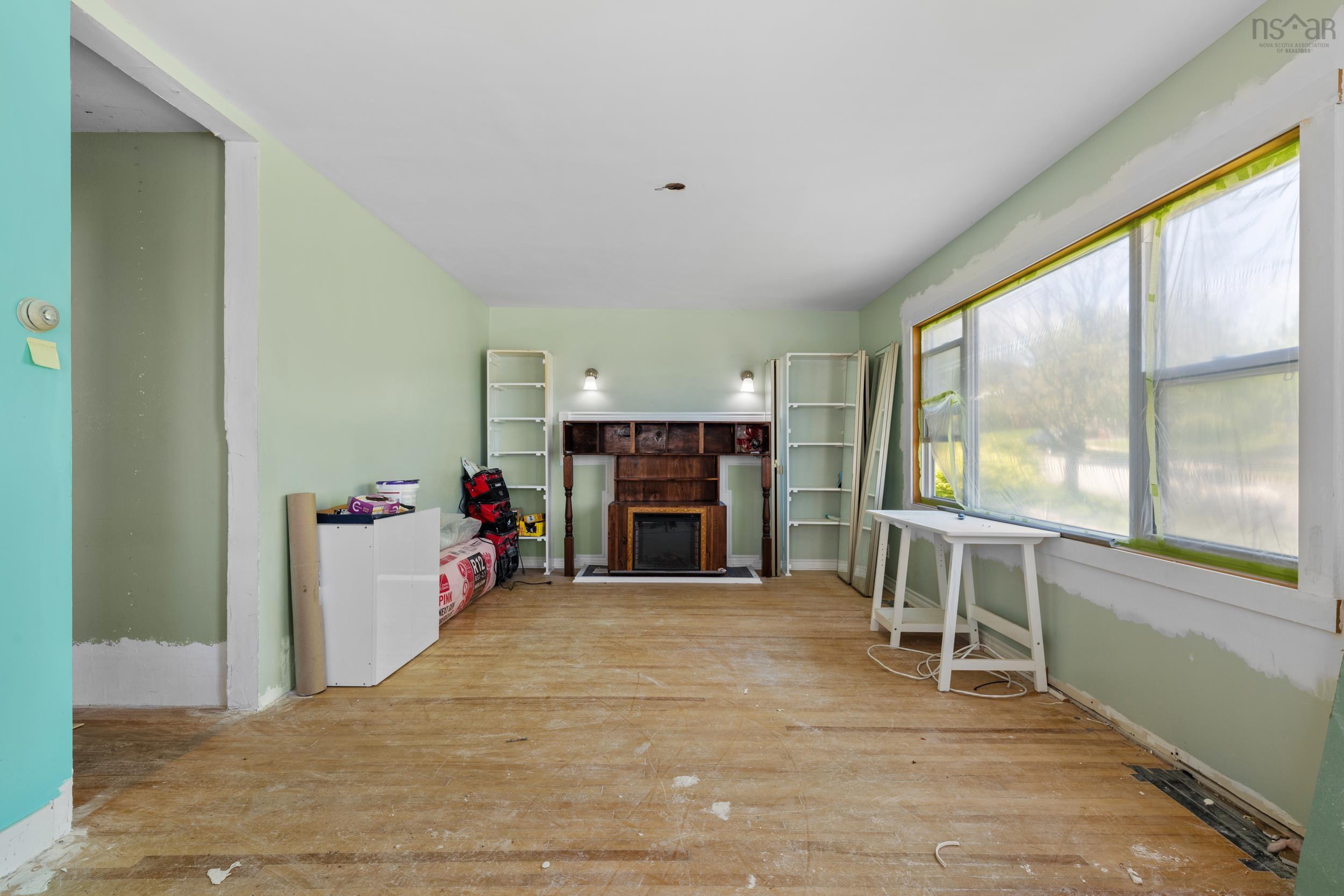 View image 9