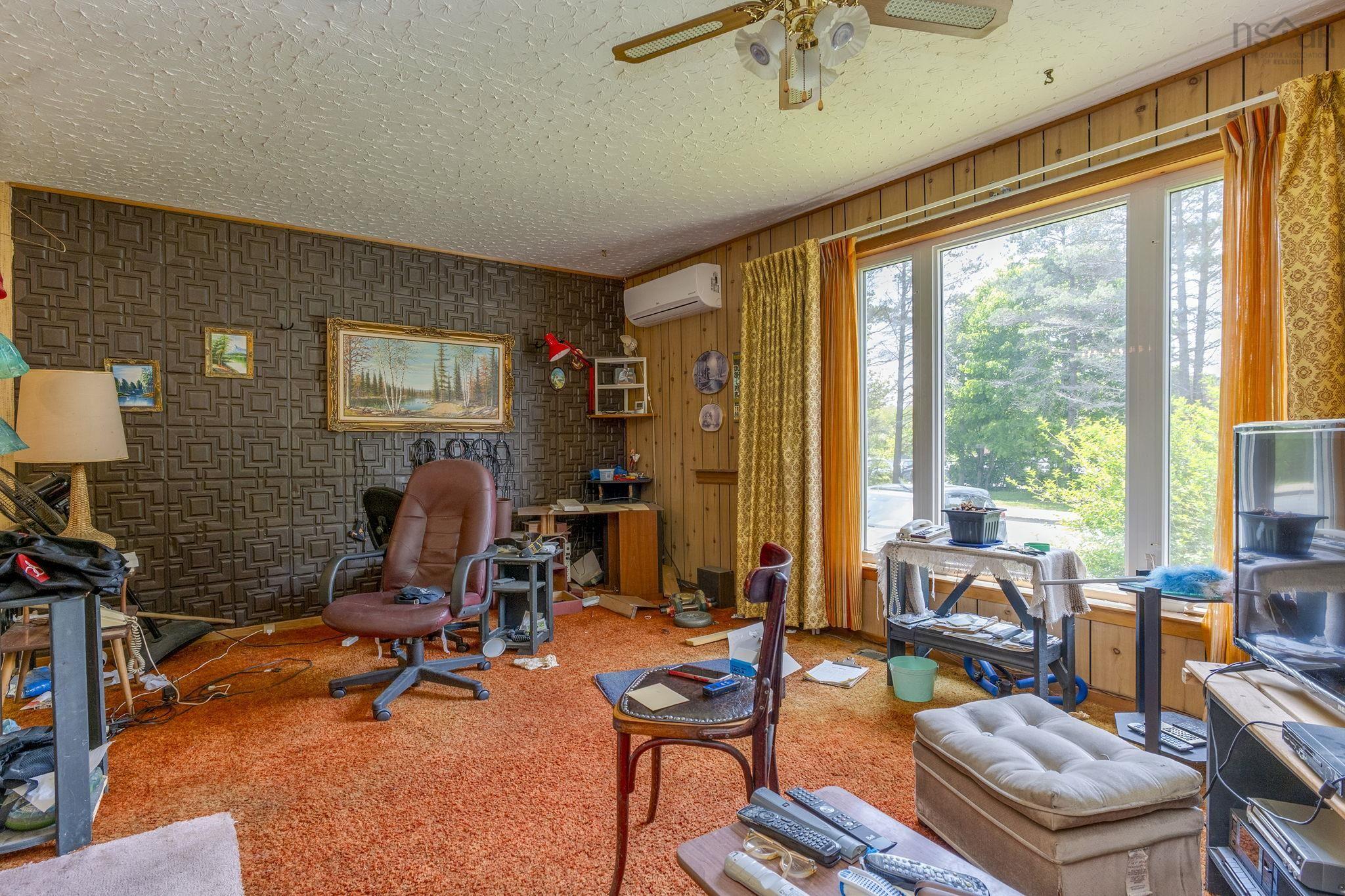 View image 16