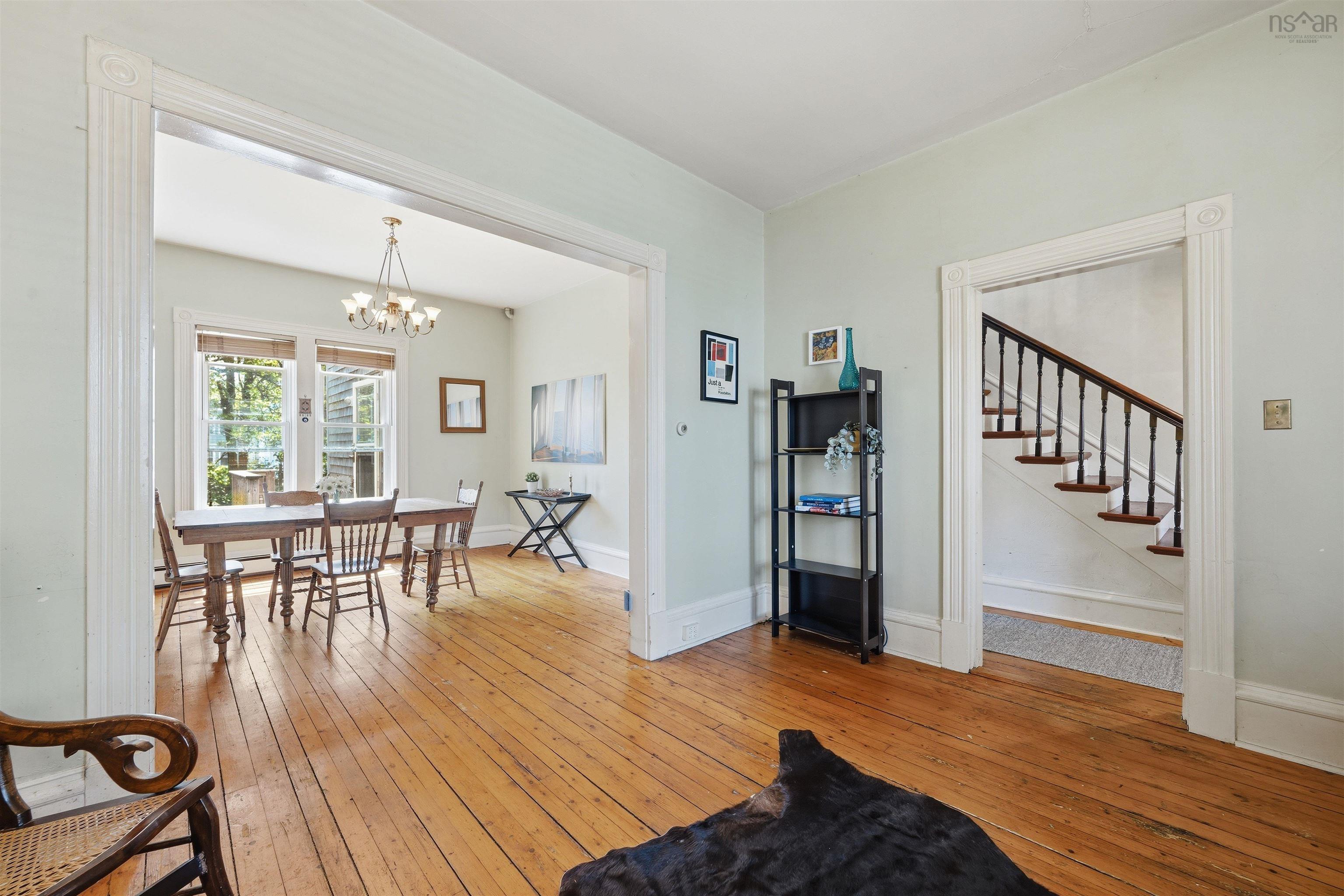View image 10