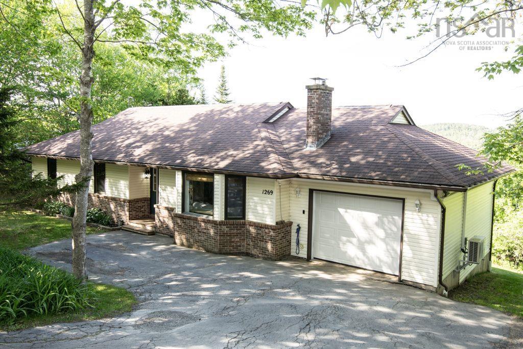 Thumbnail image for 1269 Myra Road MLS<sup>®</sup> 202613663
