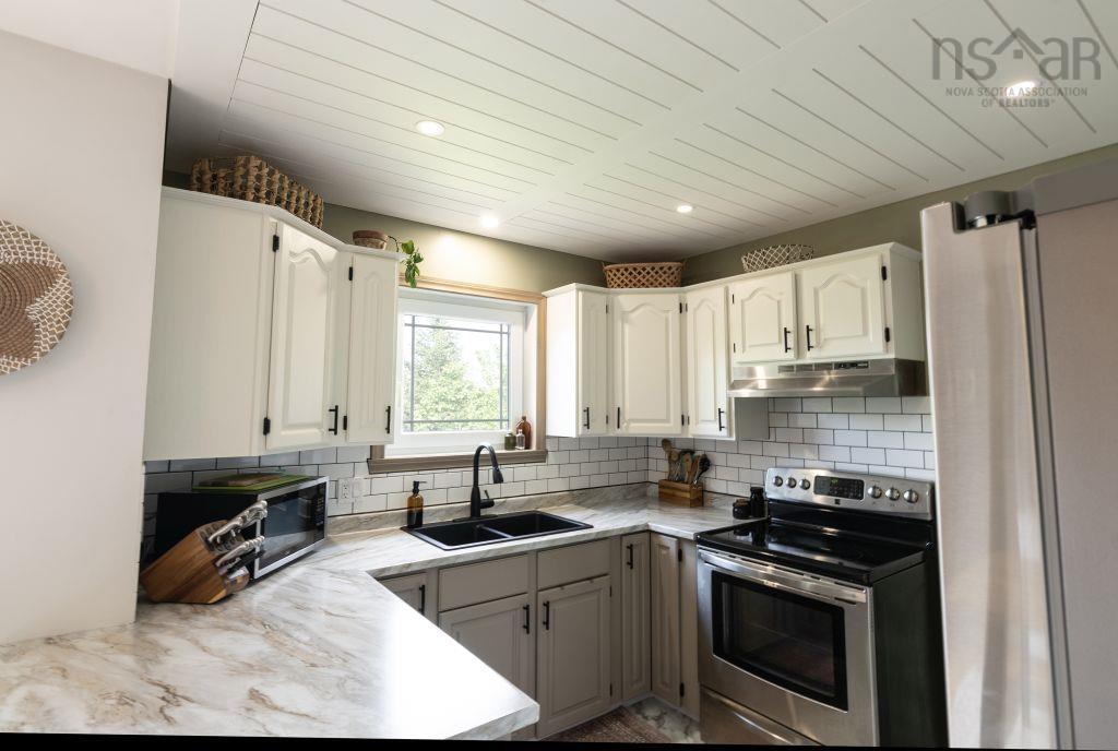 View image 12
