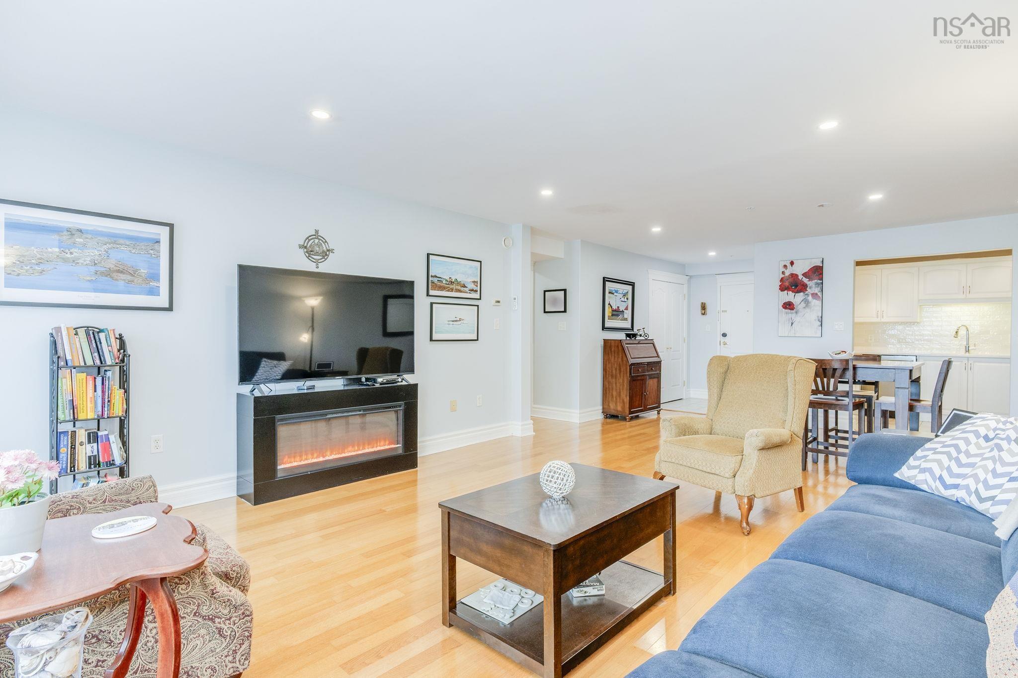 View image 14