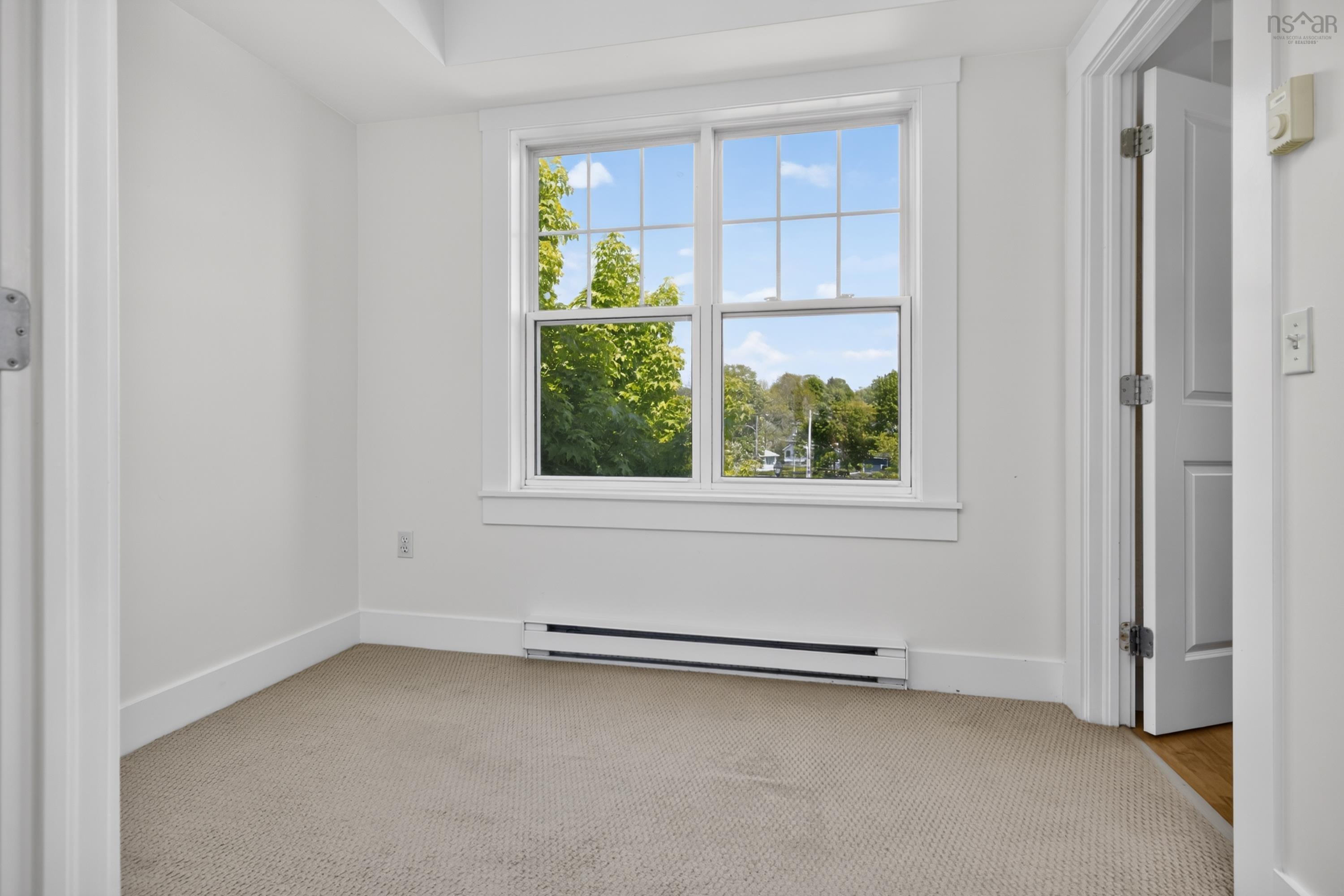 View image 18