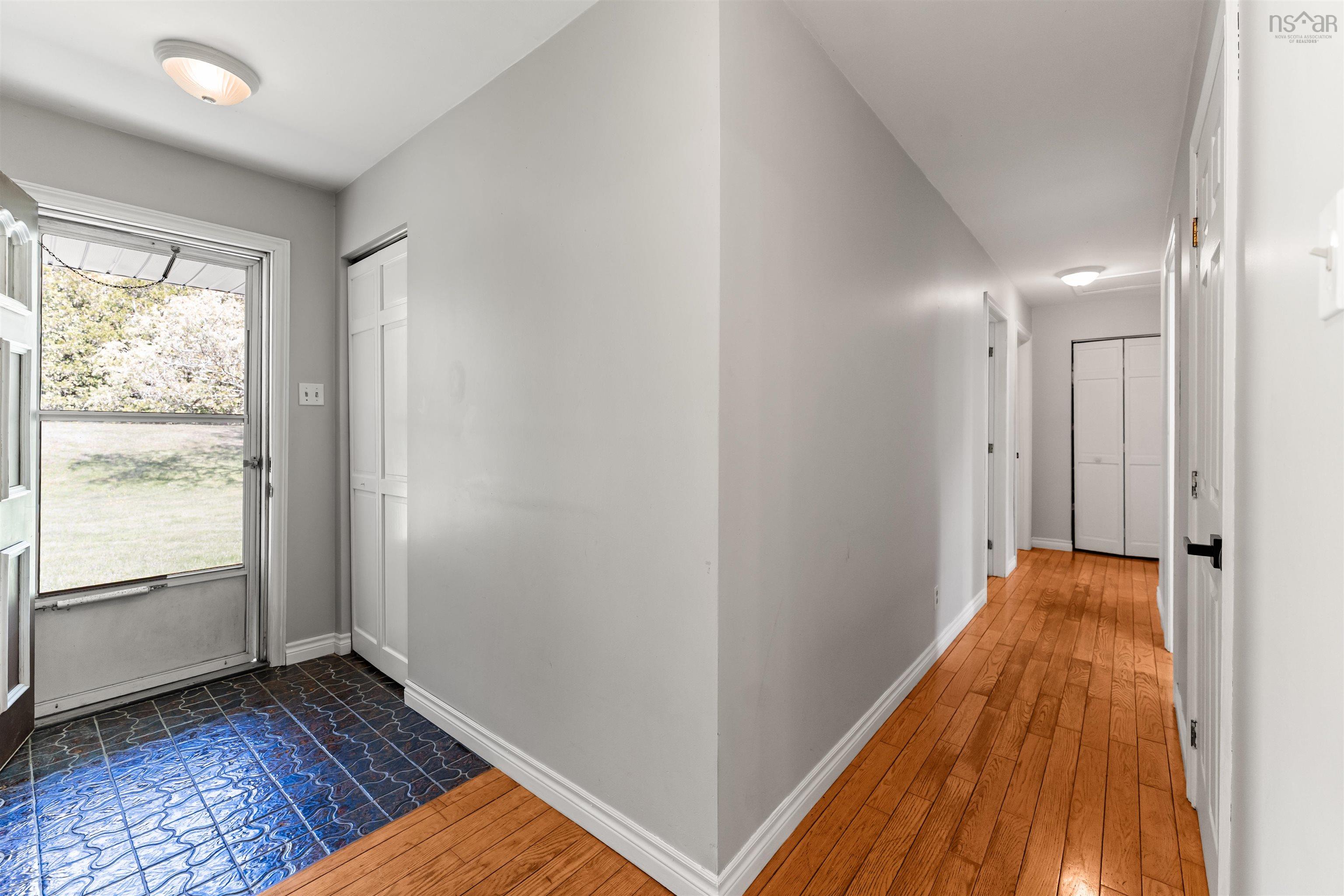 View image 18