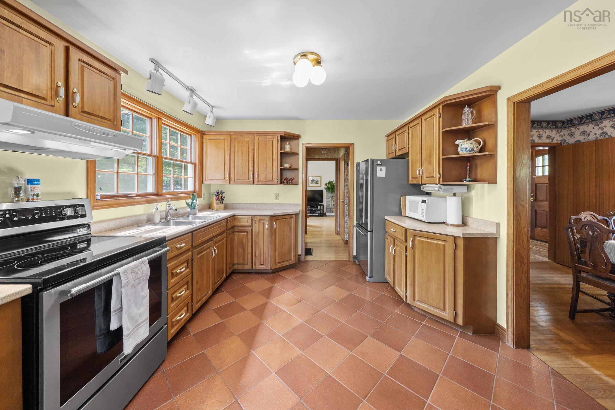 View image 18