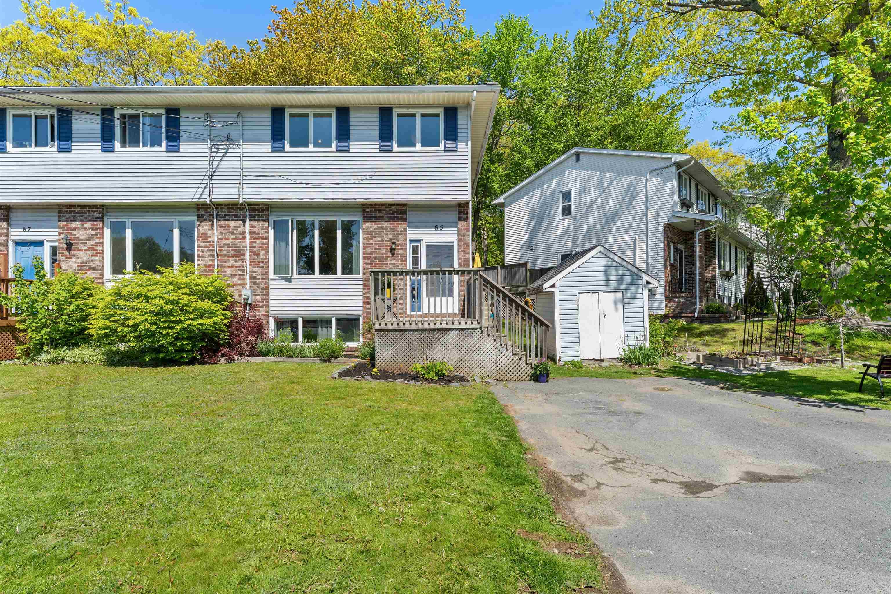 Thumbnail image for 65 Wynn Castle Drive MLS<sup>®</sup> 202613831