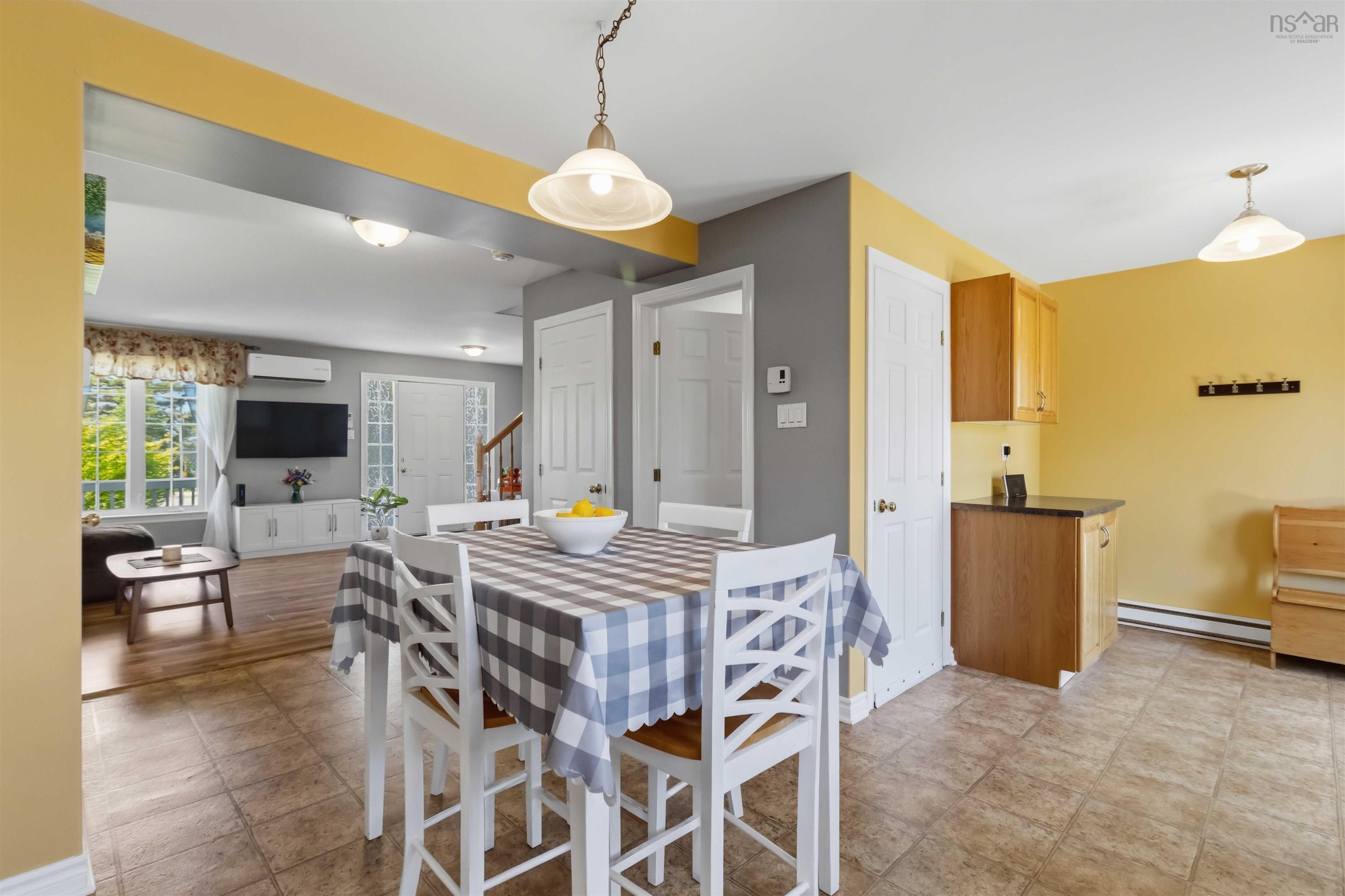 View image 12