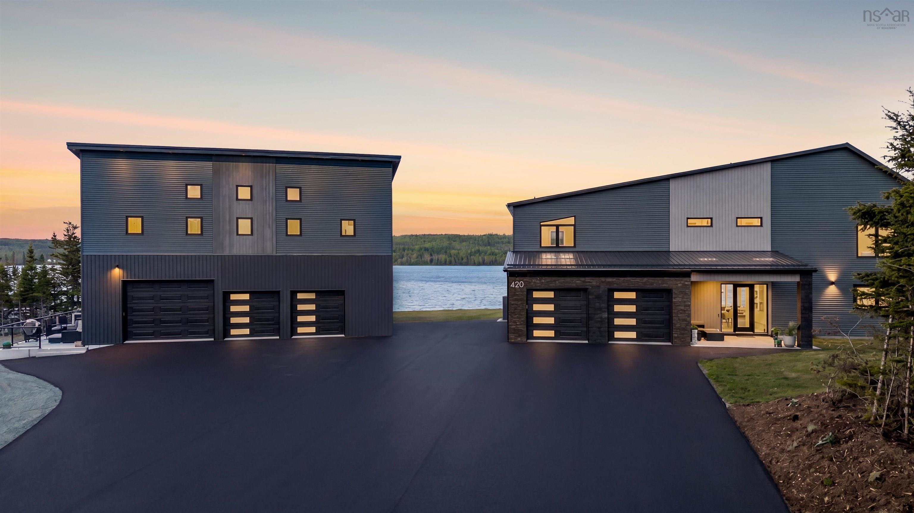 Thumbnail image for 420 Greyowl Drive MLS<sup>®</sup> 202613927