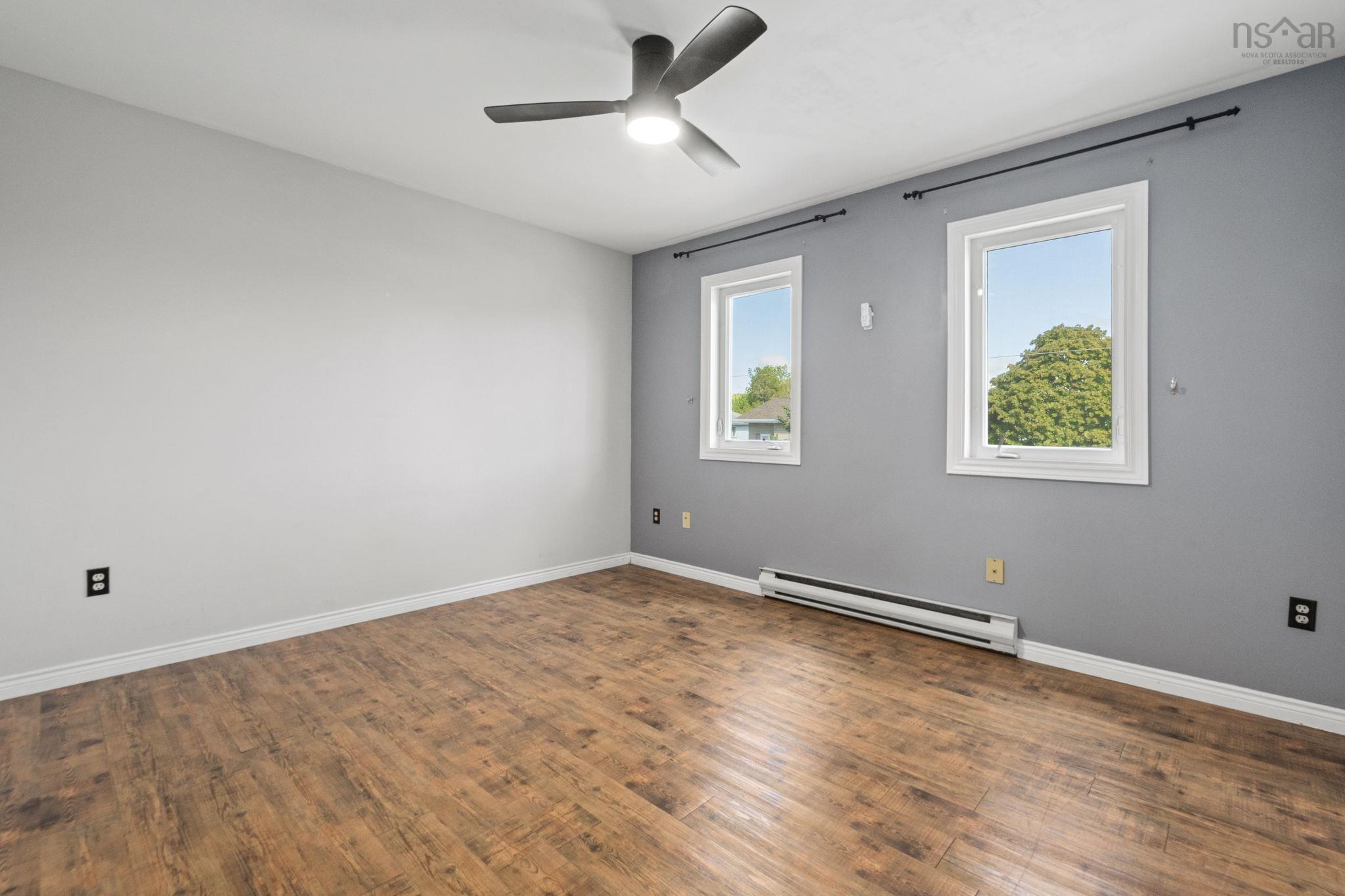 View image 15