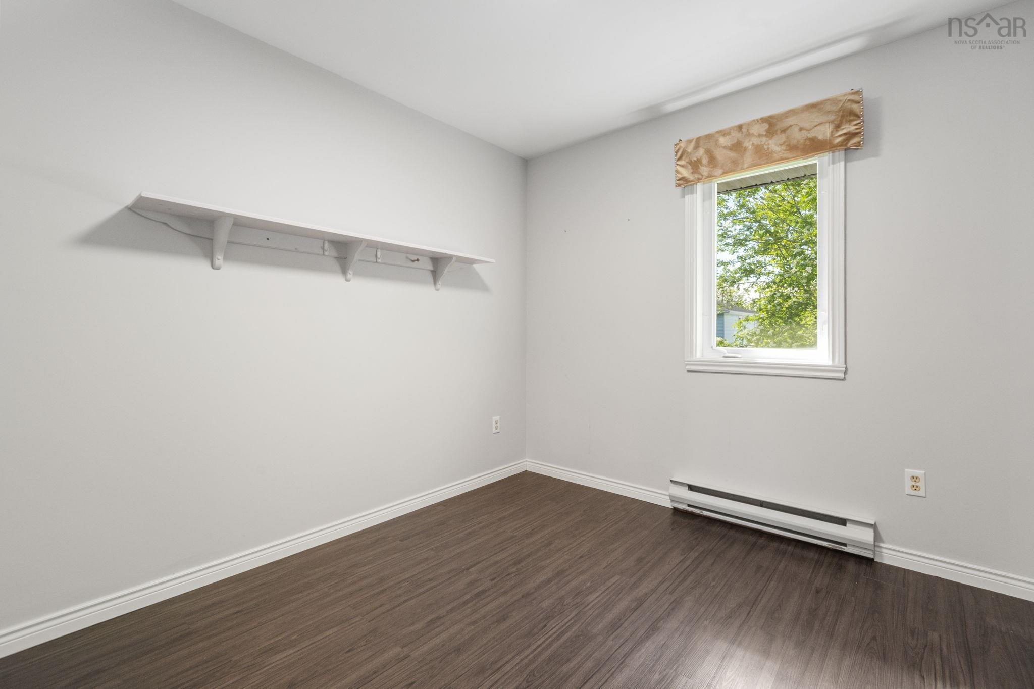 View image 18