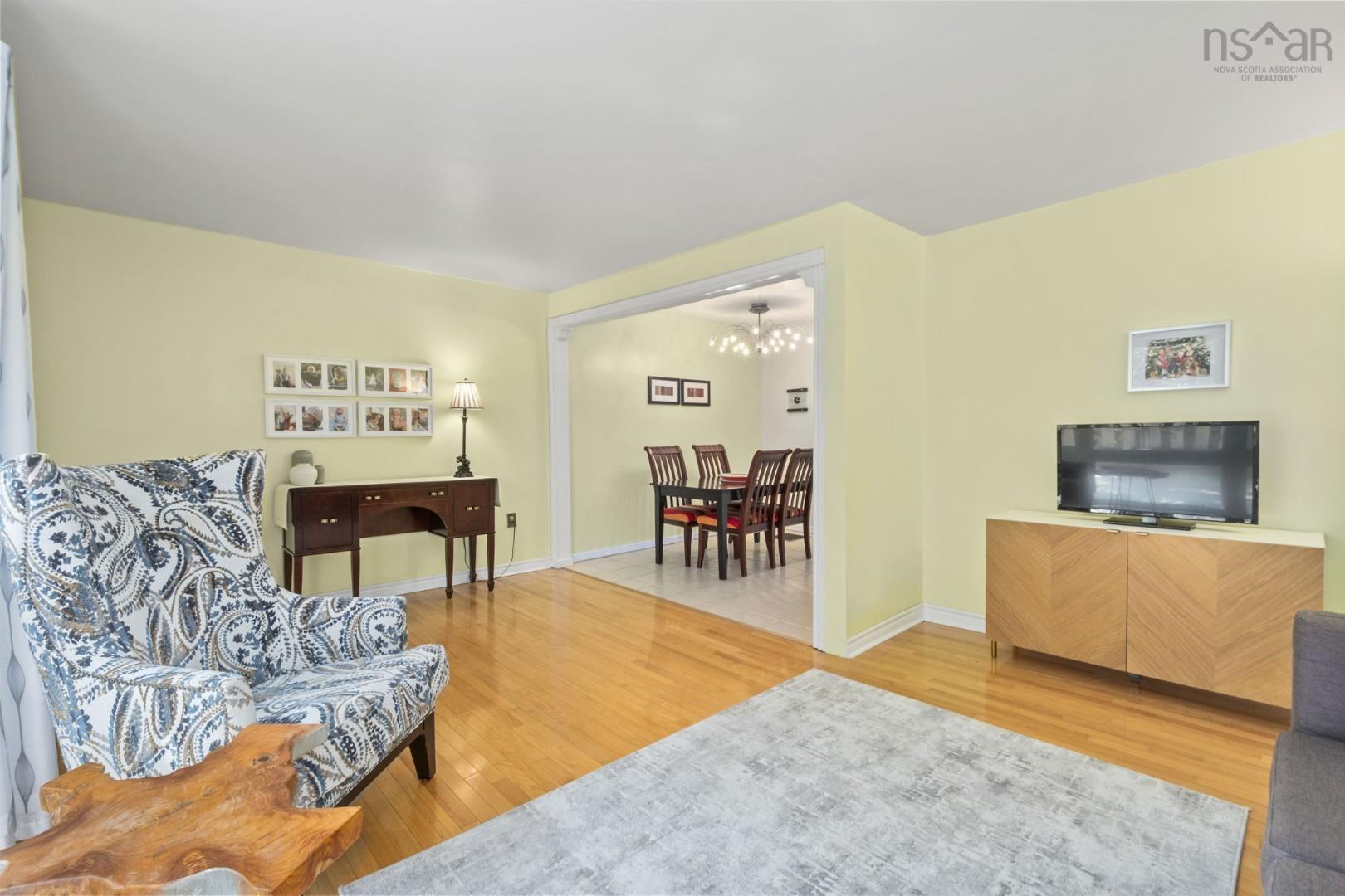 View image 11