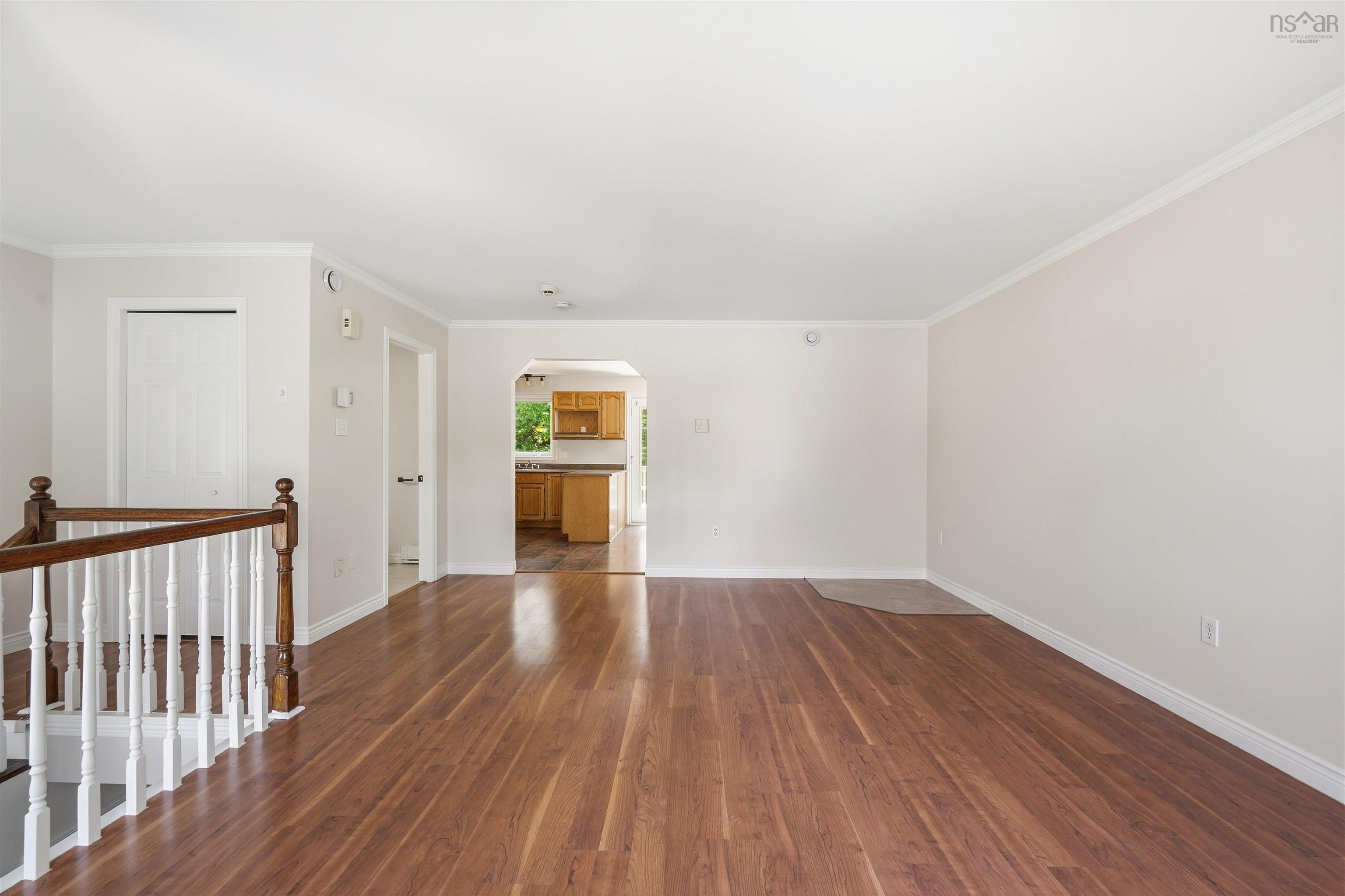 View image 12